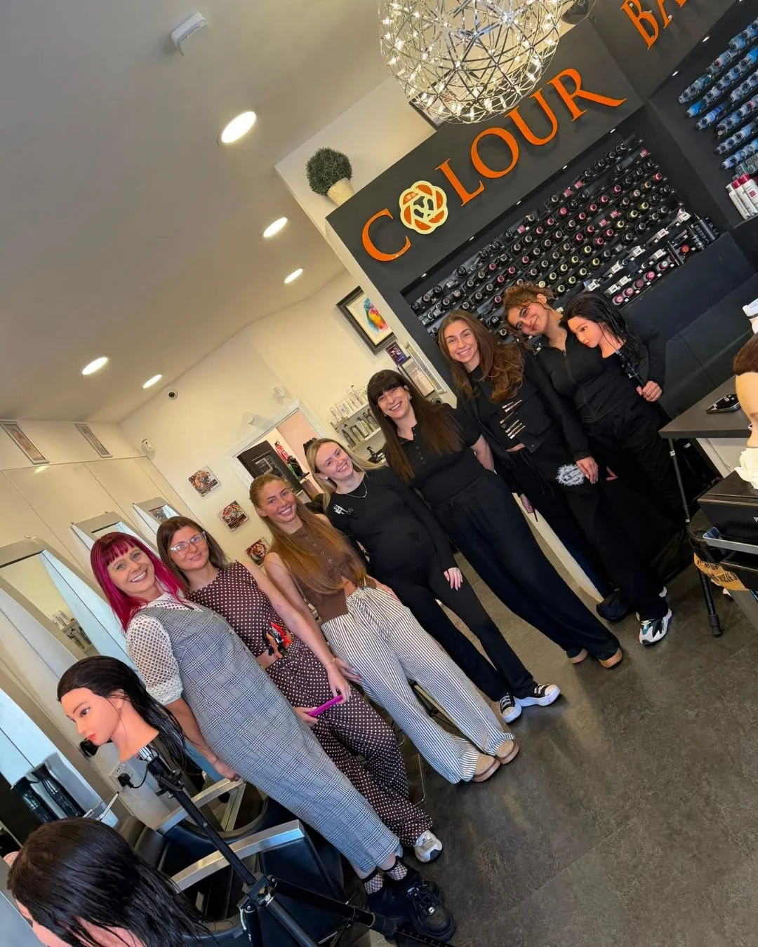 The ROAR Pride. 🦁🧡

An incredible day with @kao_kellylec for the team refreshing their skills and learning new techniques that they can apply to their salon work. 🤍