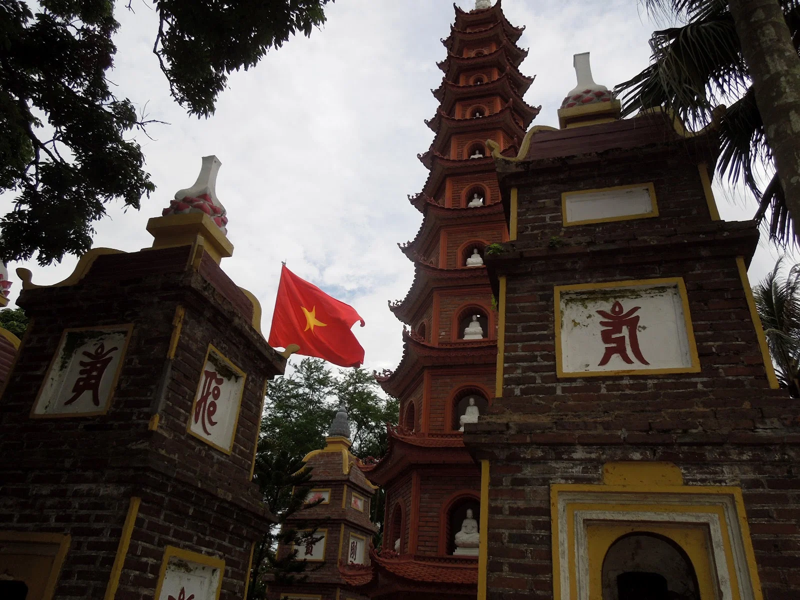 Hanoi, Vietnam's Greatest Hits!