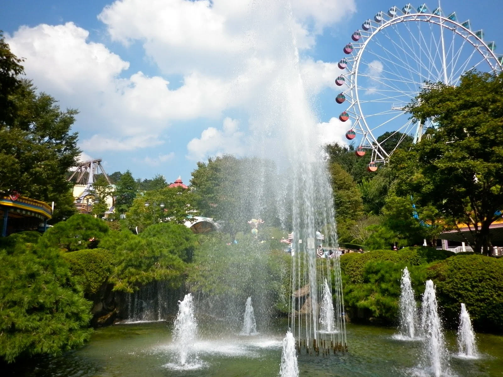 A Visit to Everland Resort in South Korea 