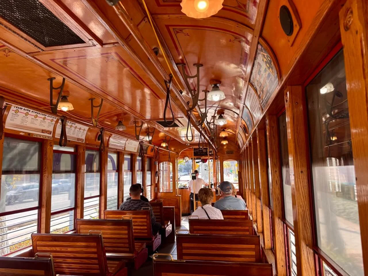historic streetcar Tampa