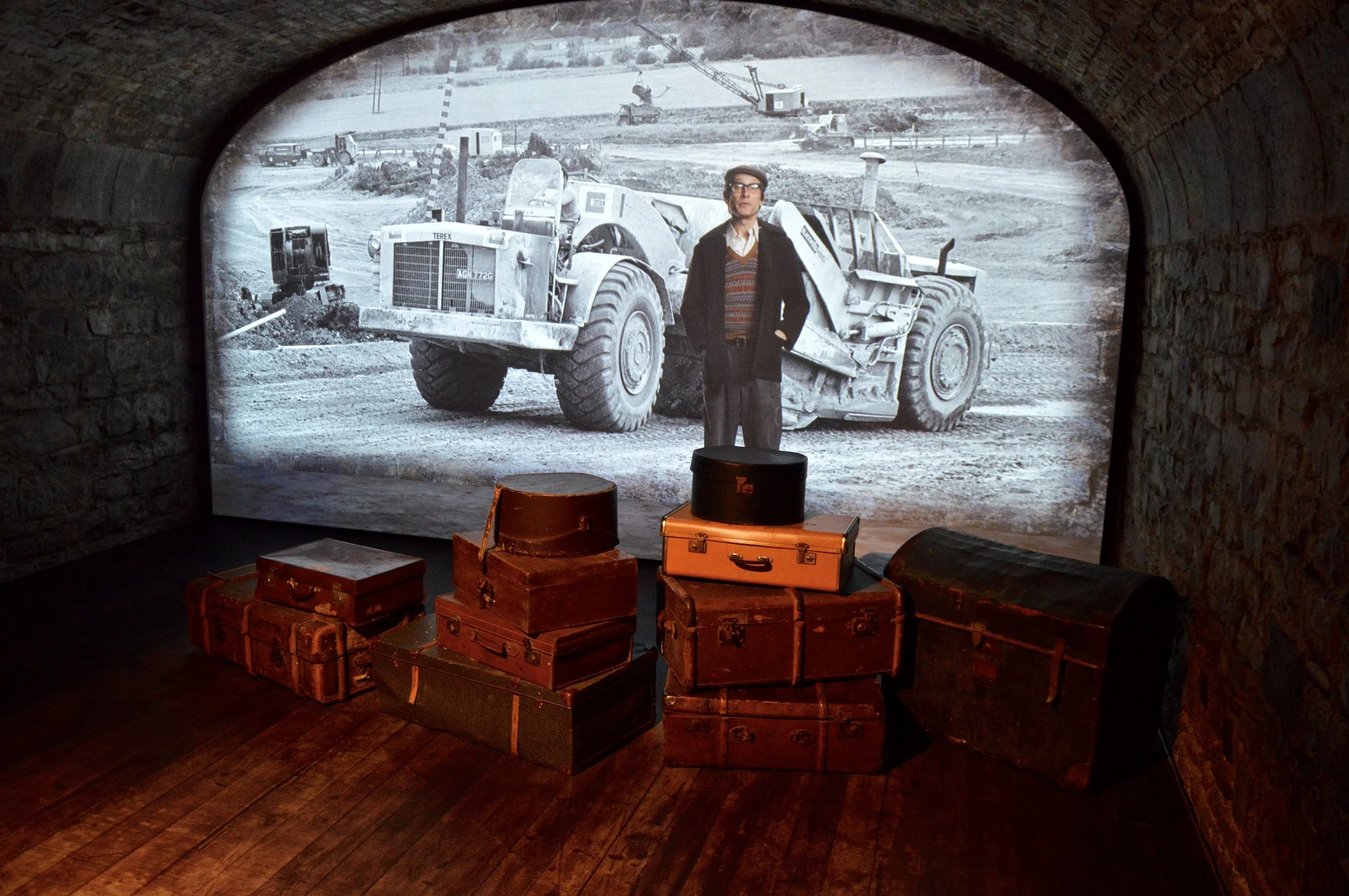 Visiting the "EPIC Museum" Dublin's Irish Emigration Museum — travelingmitch