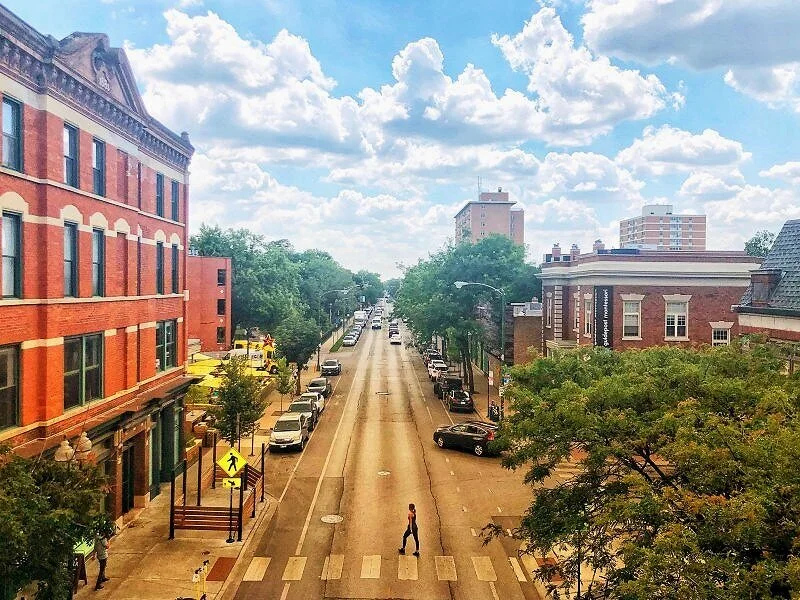 If you’ve only got two days in Chicago, you should still make an effort to get to the WIcker Park neighbourhood in Chicago!