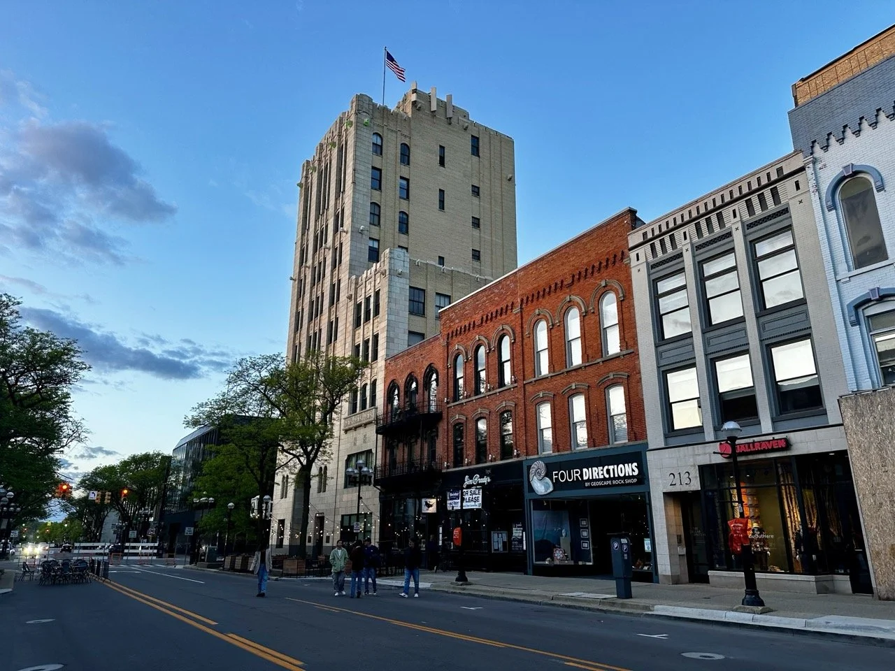 The Top Things to Do in Ann Arbor, Michigan: Community, Cuisine, and Campuses