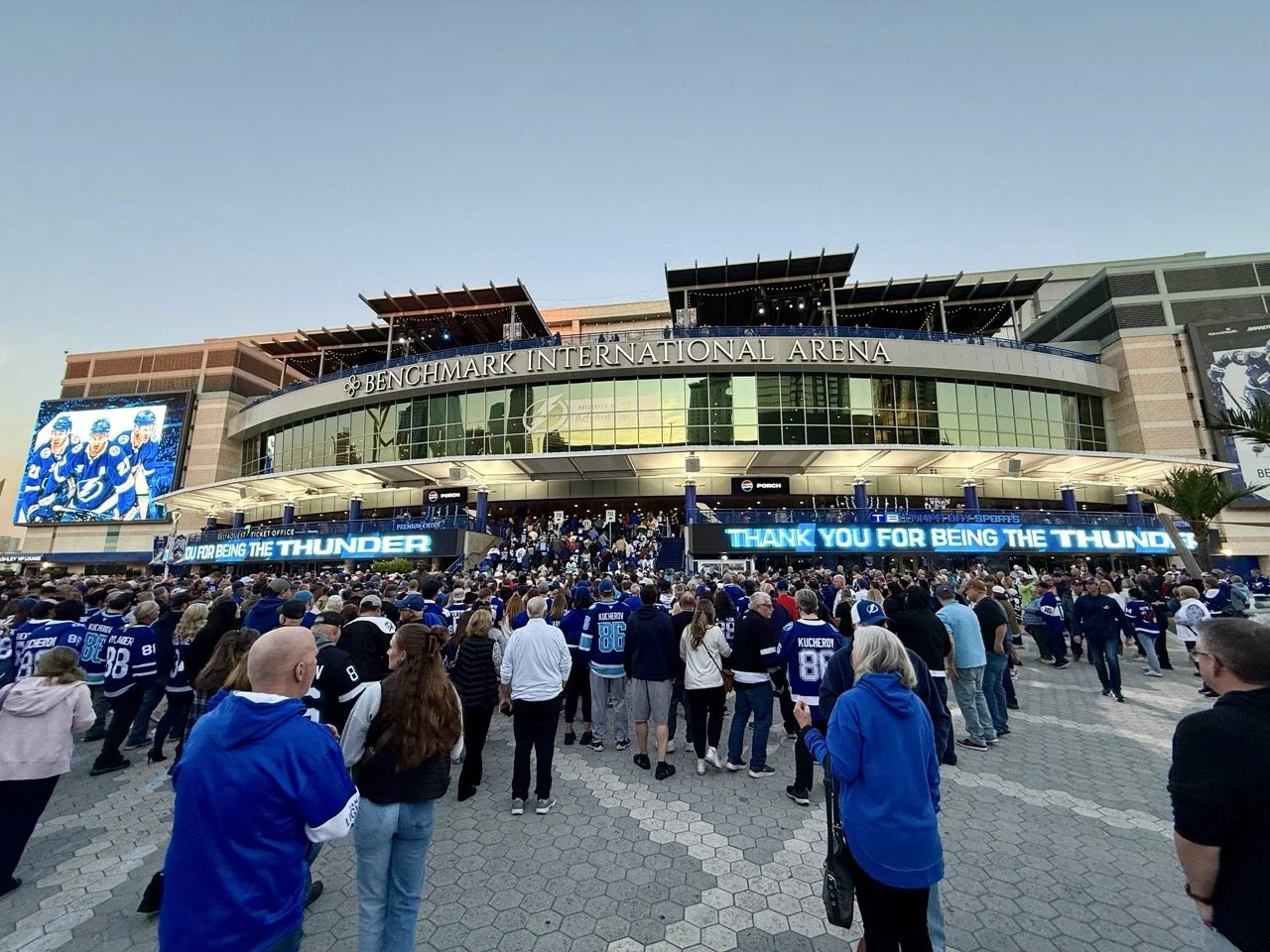 If You're Visiting Tampa Bay, You Need to Go to a Tampa Bay Lightning Game 