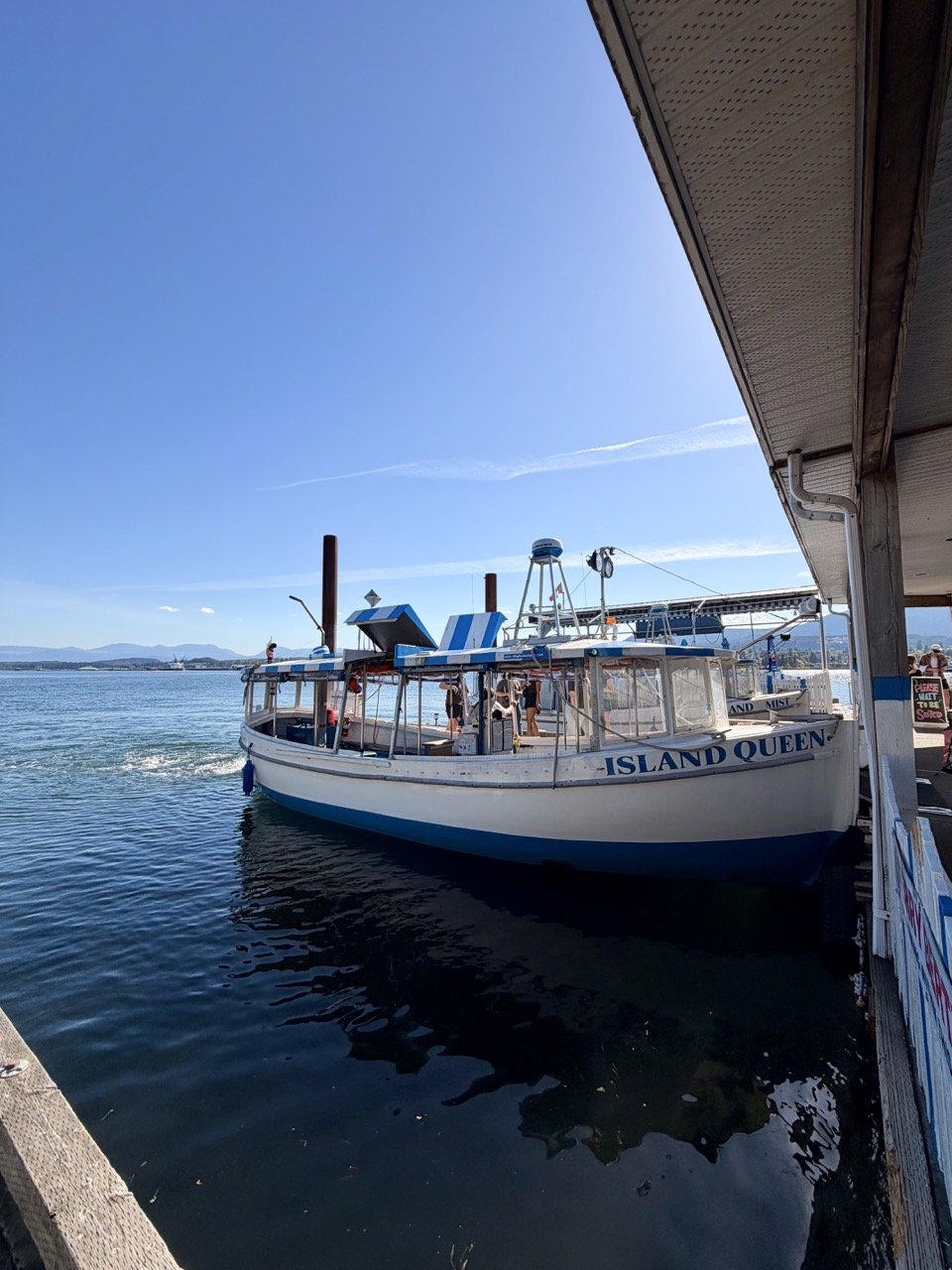 The Island Queen Ferry