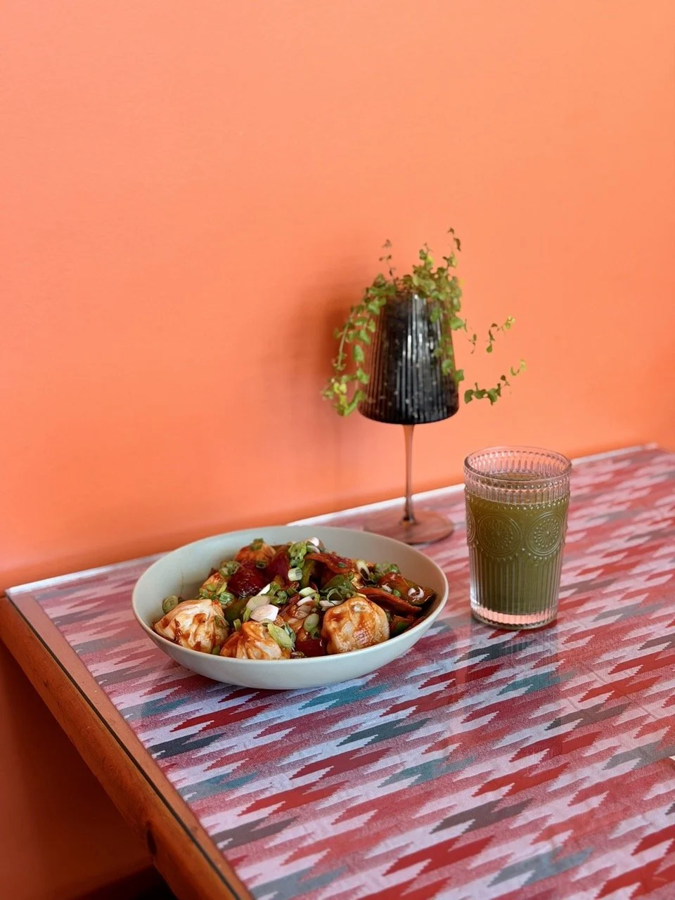 Northern Himalayan Cafe