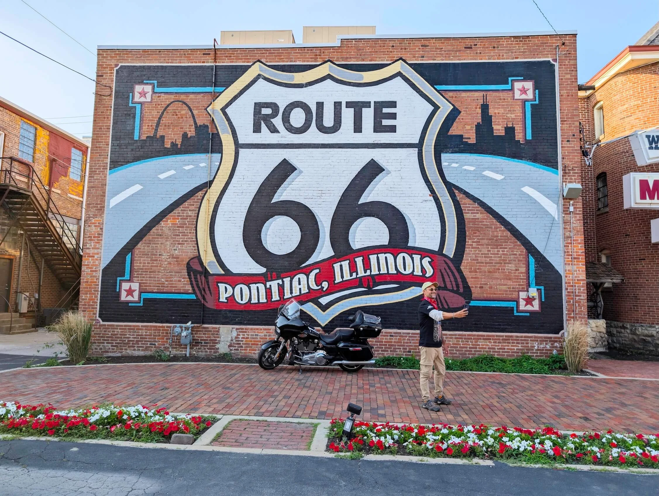Illinois Route 66 Attractions: The Ultimate Road Trip Guide from