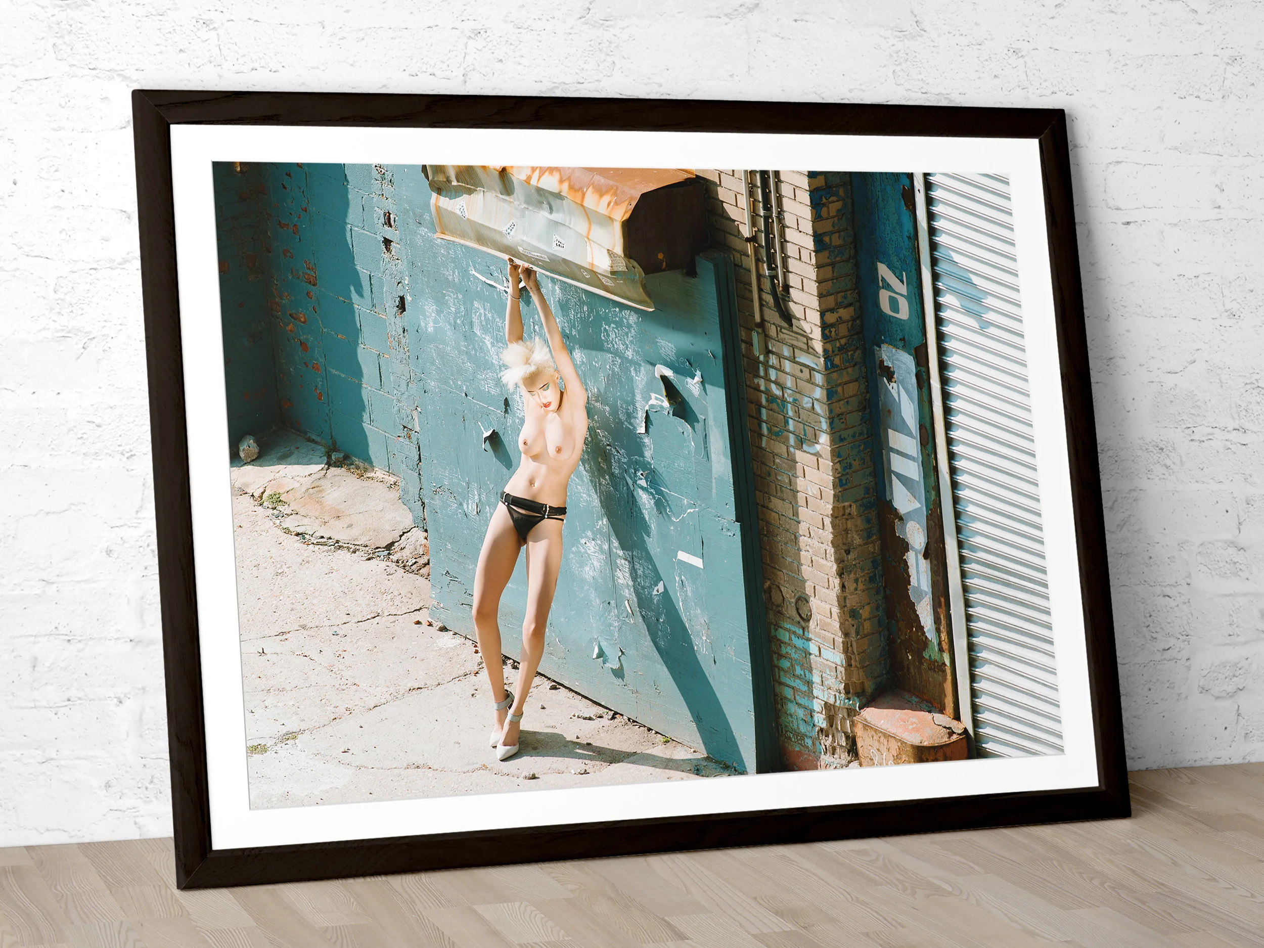 52-69-meatpacking-garage-24x32-angle-thumb.jpg
