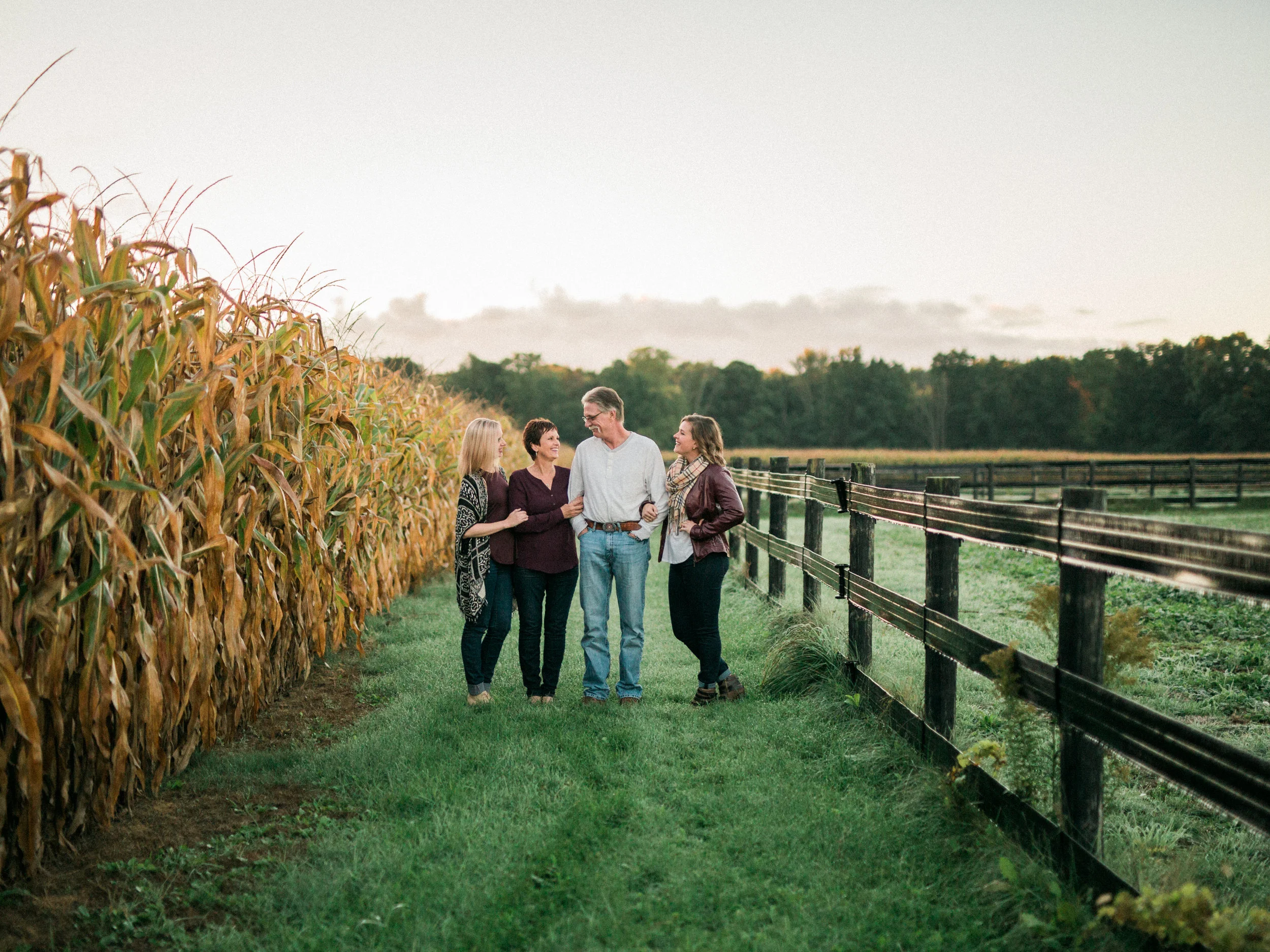 Amir-Danielle_Family-Photography_Lavoie-Session_12.jpg