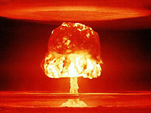 Oppenheimer, nuclear bombs and McCarthyism make for a great doc