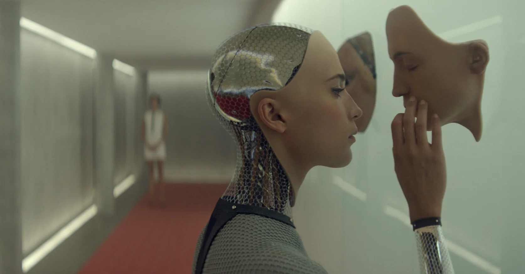 REVIEW: 'Ex Machina'