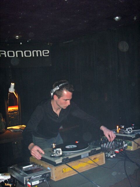 donnys 027.jpg
