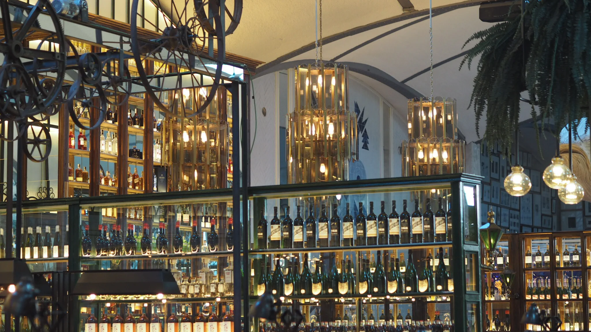El Nacional interiors