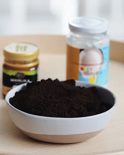 diycoffeescrubmaskingredients.jpg