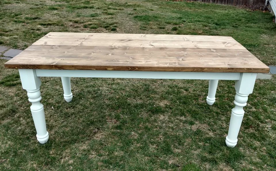 6' Farmhouse table with turned legs