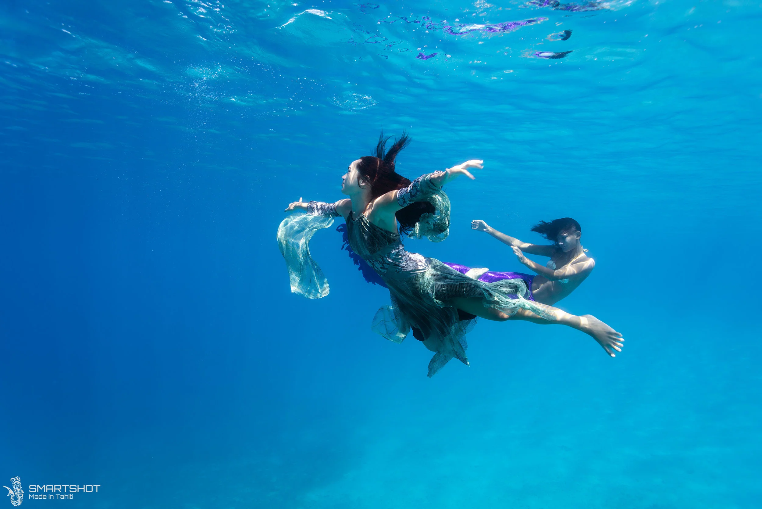 Underwater dance