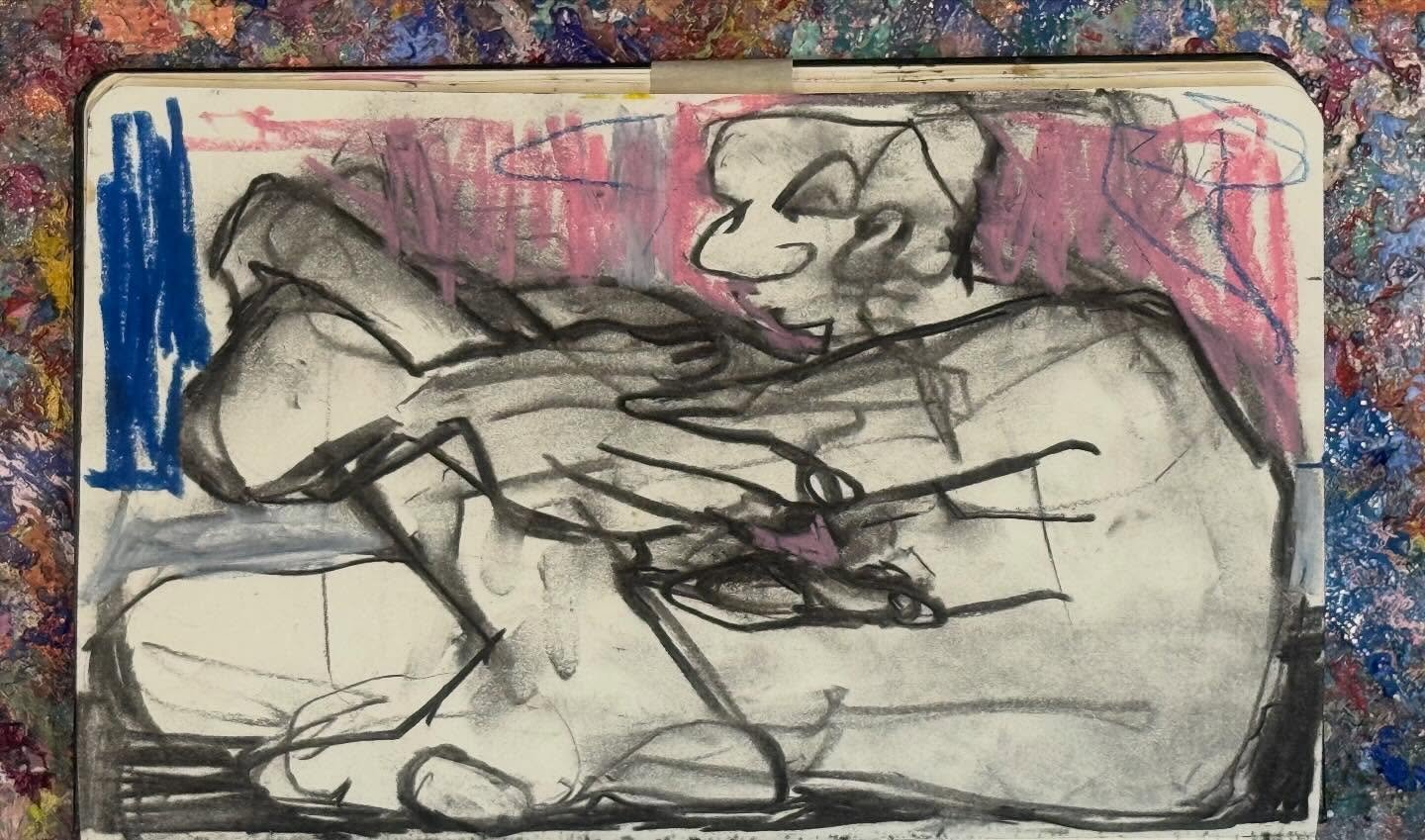 Distortion

#lifedrawing #fromlife #lifeclass #distortion #drawingfromlife #distortiondrawing #drawingexercise #lifedrawingoxfordshire #figuredrawing