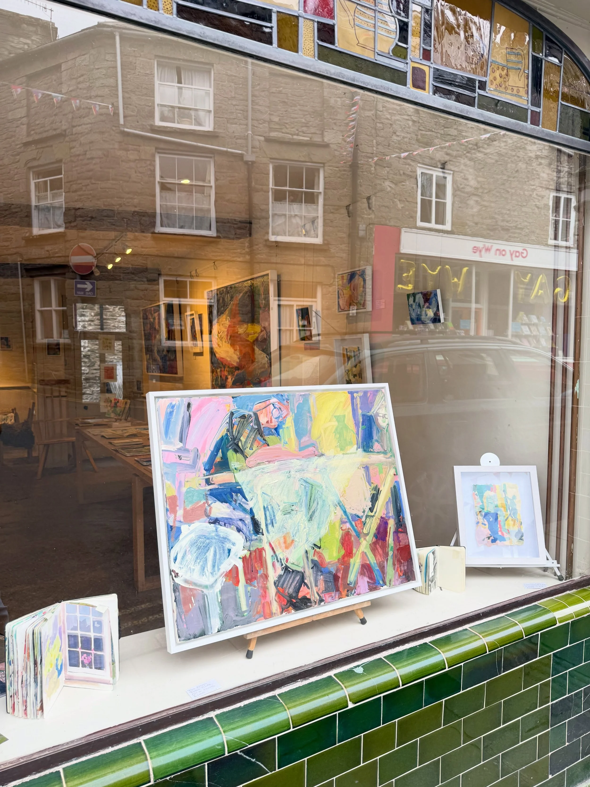 It&rsquo;s up! Yippee! What a day! I totally underestimated how long it would take to hang everything, but it&rsquo;s been fun putting it all up and I&rsquo;ve already had so many lovely chats with people in Hay today, who didn&rsquo;t seem to mind t
