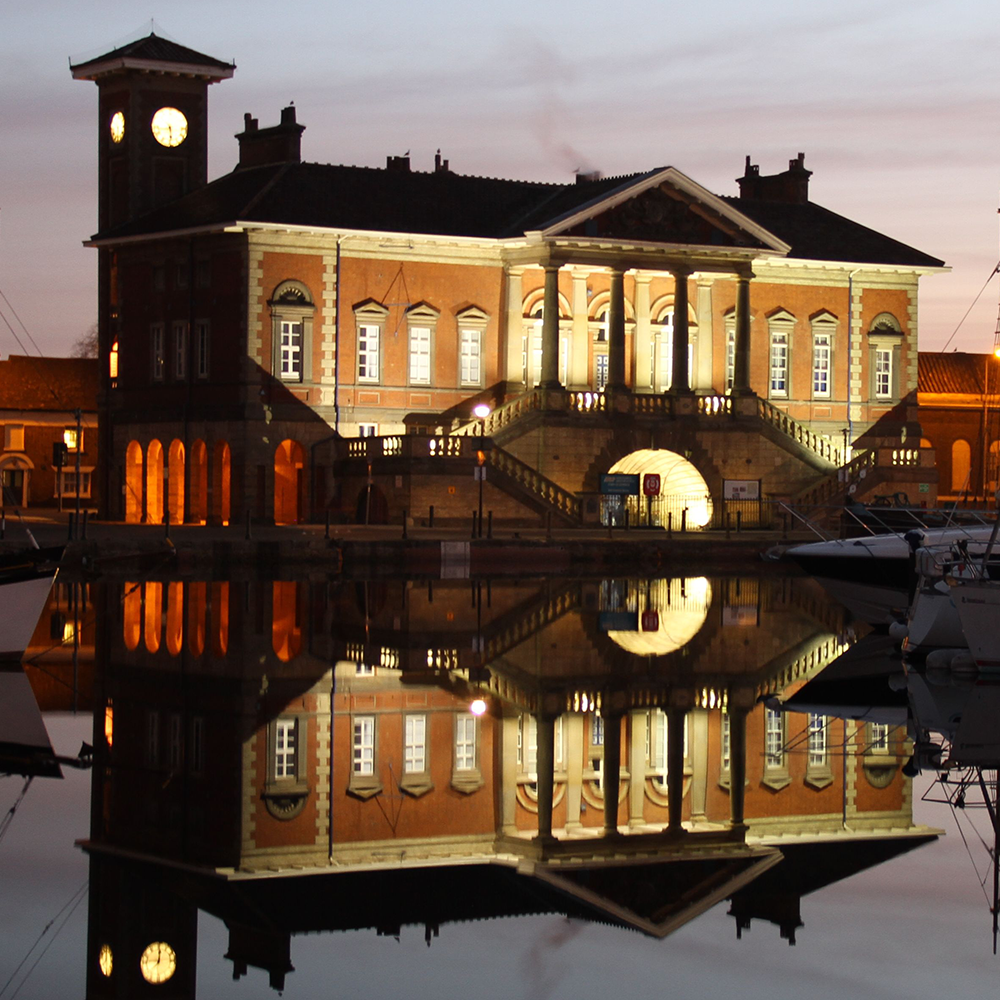 customs house, ipswich waterfront