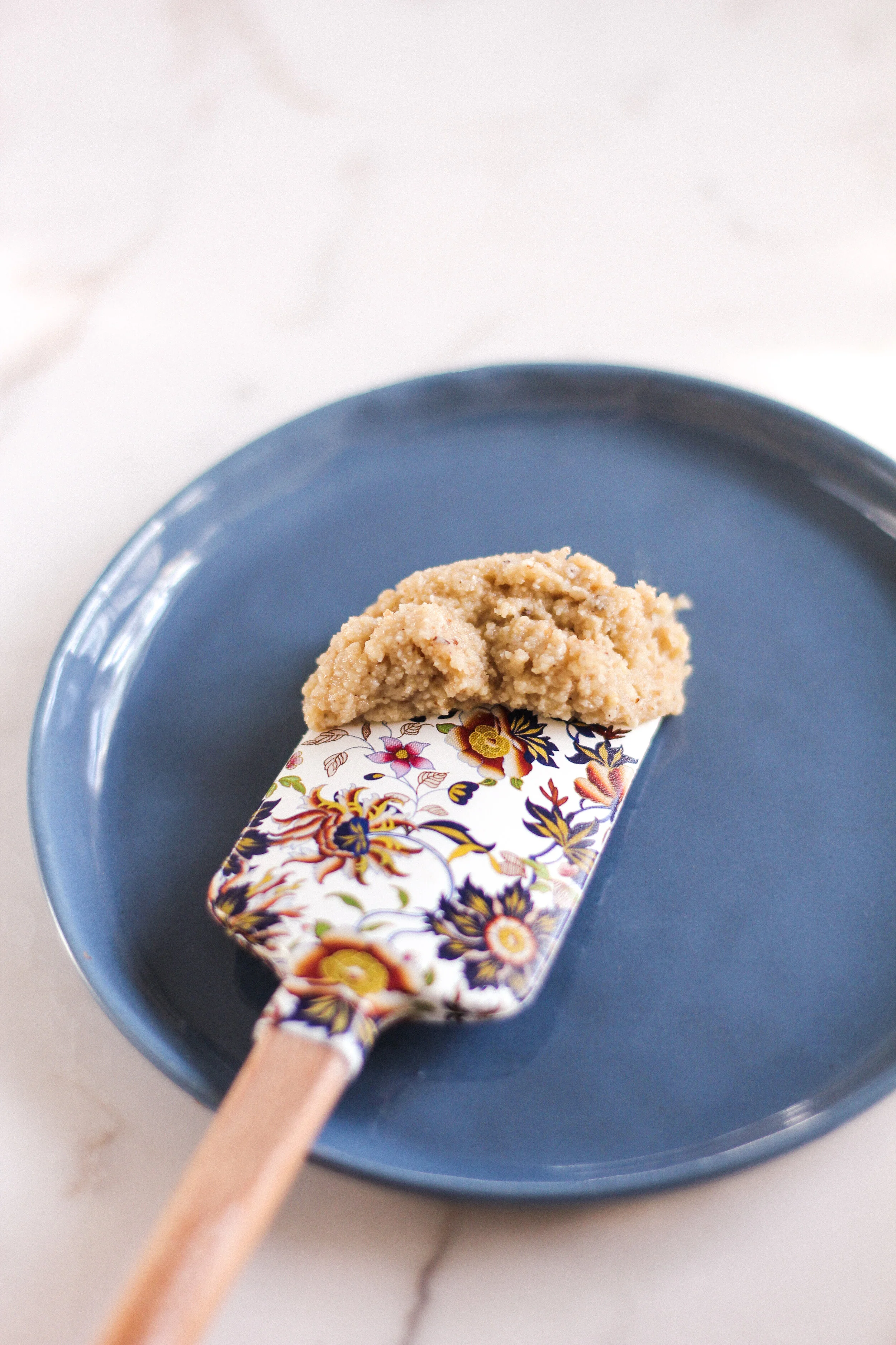 Thick nut butter made from walnuts, brazil nuts and cashews.