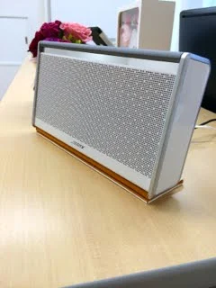 主にクラシックやイージーリスニングを流し、わずかな時間でもリラックスしていただけるようにしています。