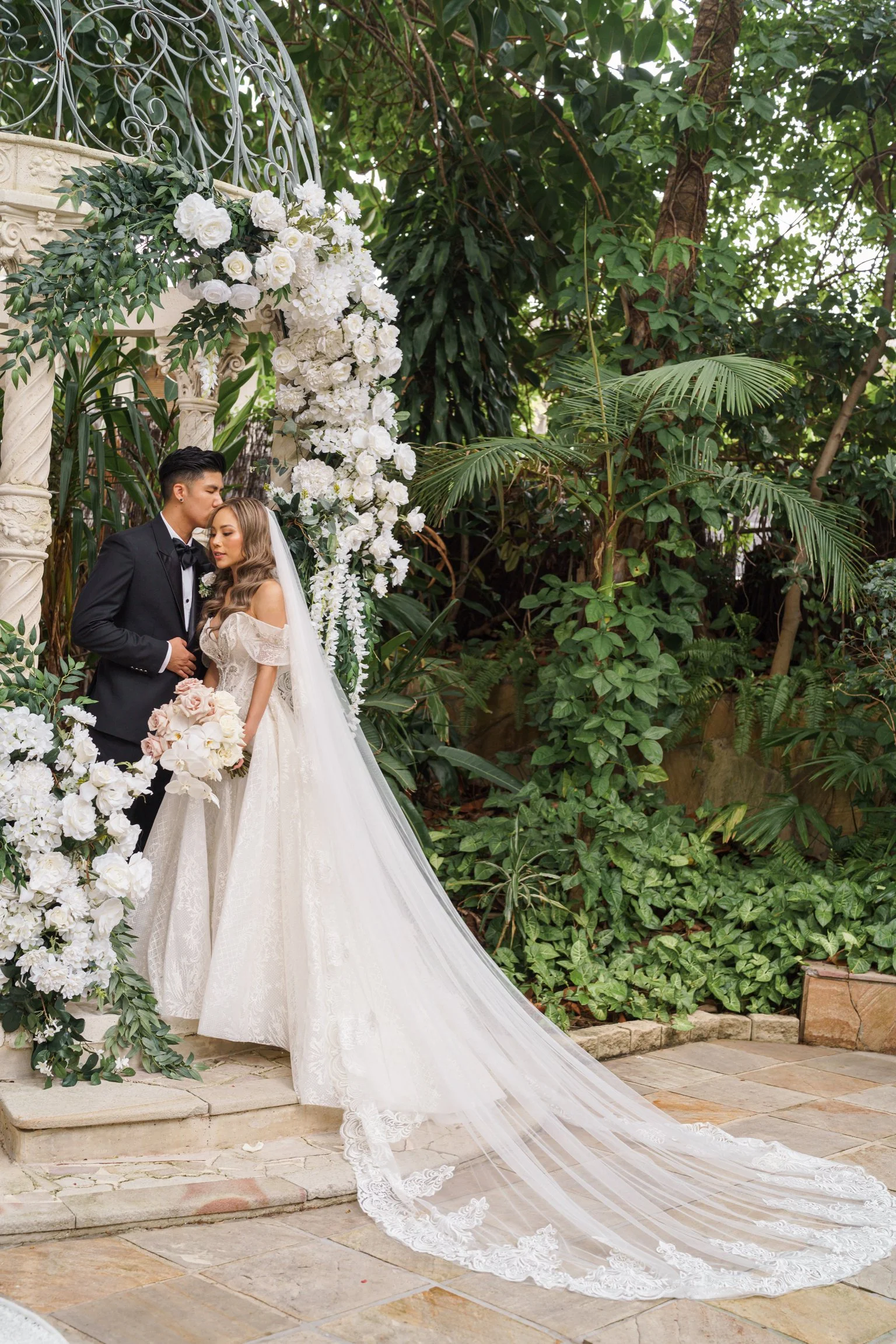 Kristy + Wayne Edit Collection-501.jpg