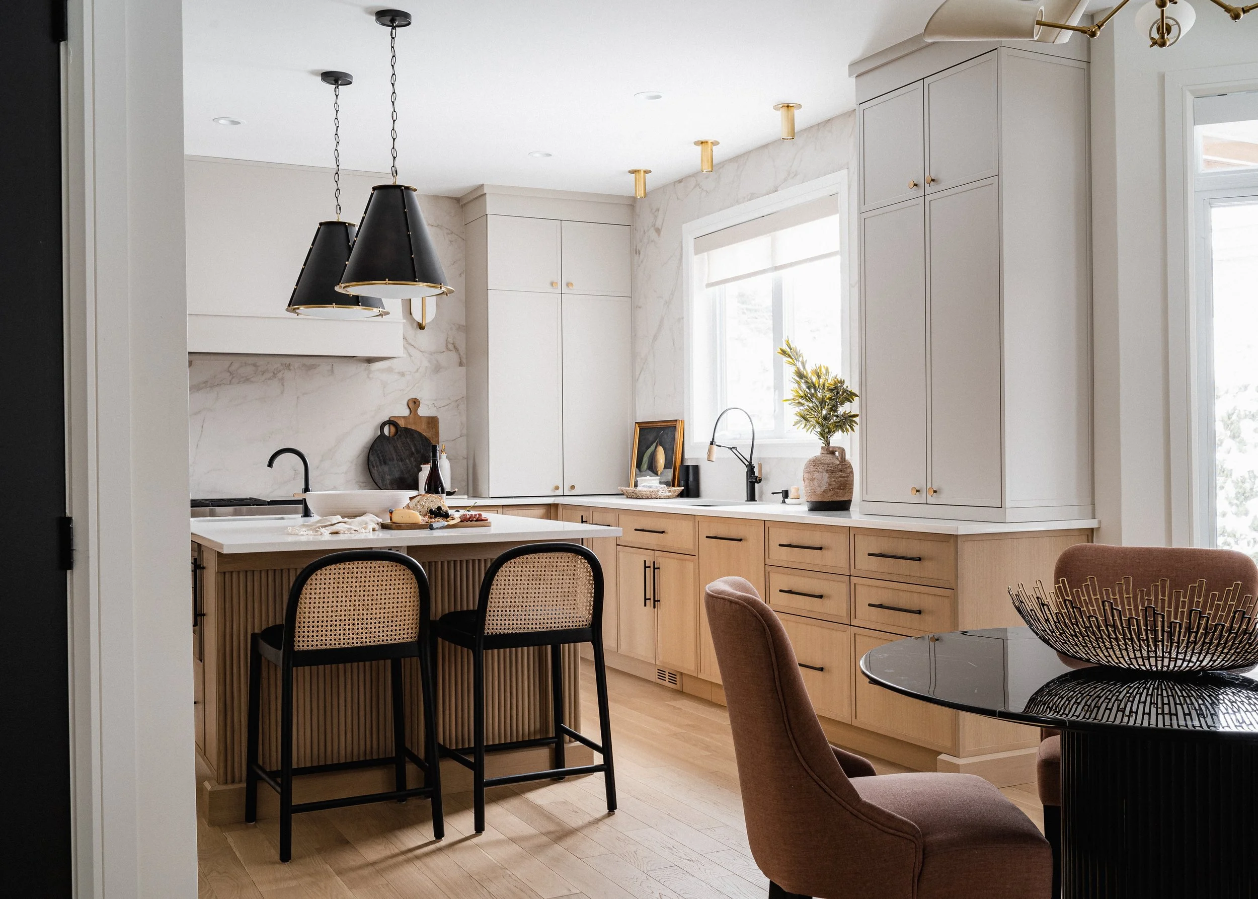 SAUVE PROJECT — Olive & Neon