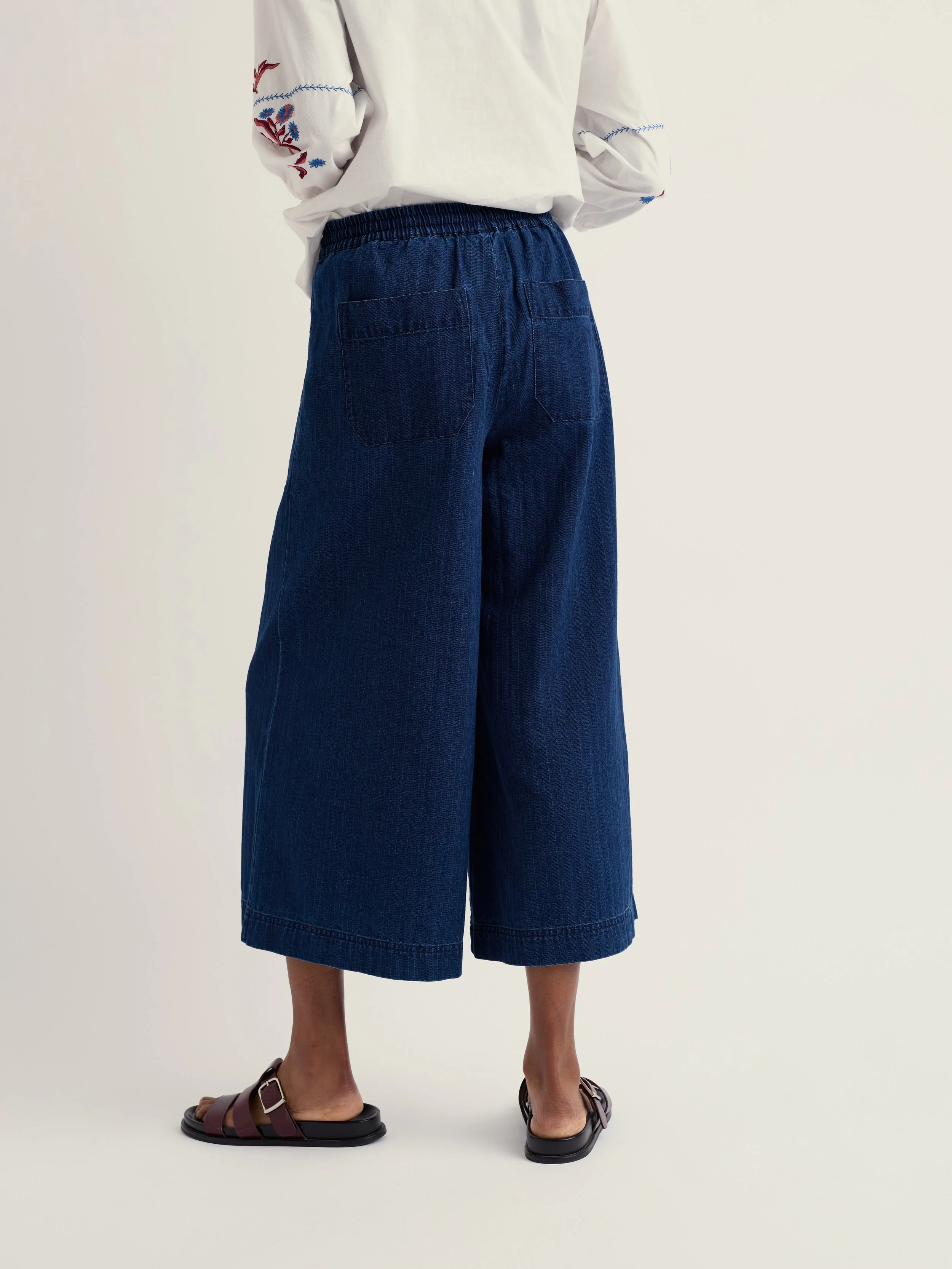 Eskelli Culotte - Mid Wash - 4.jpg