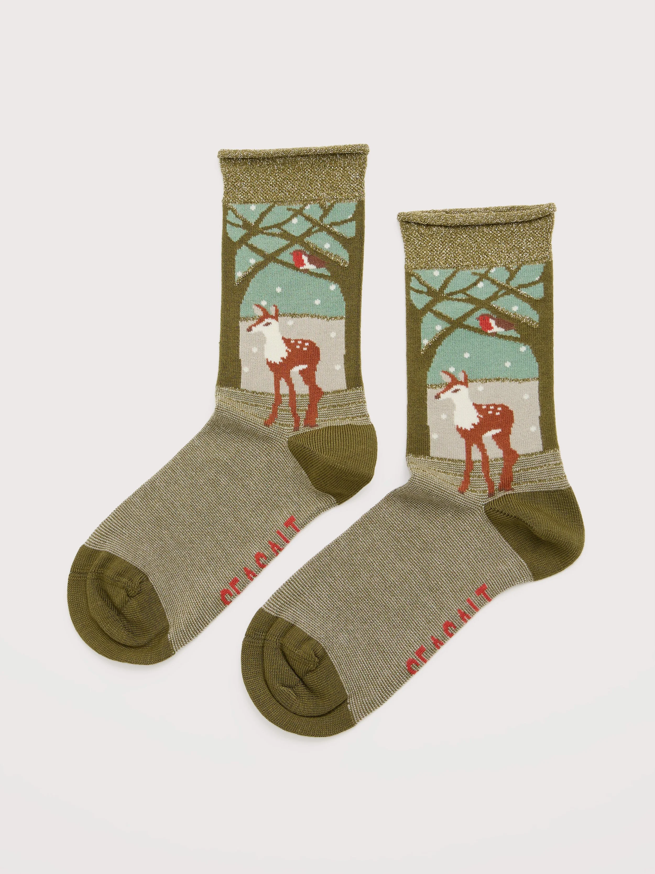 Snowy Scenes Socks - Woodland Doe Gully - 1.jpg