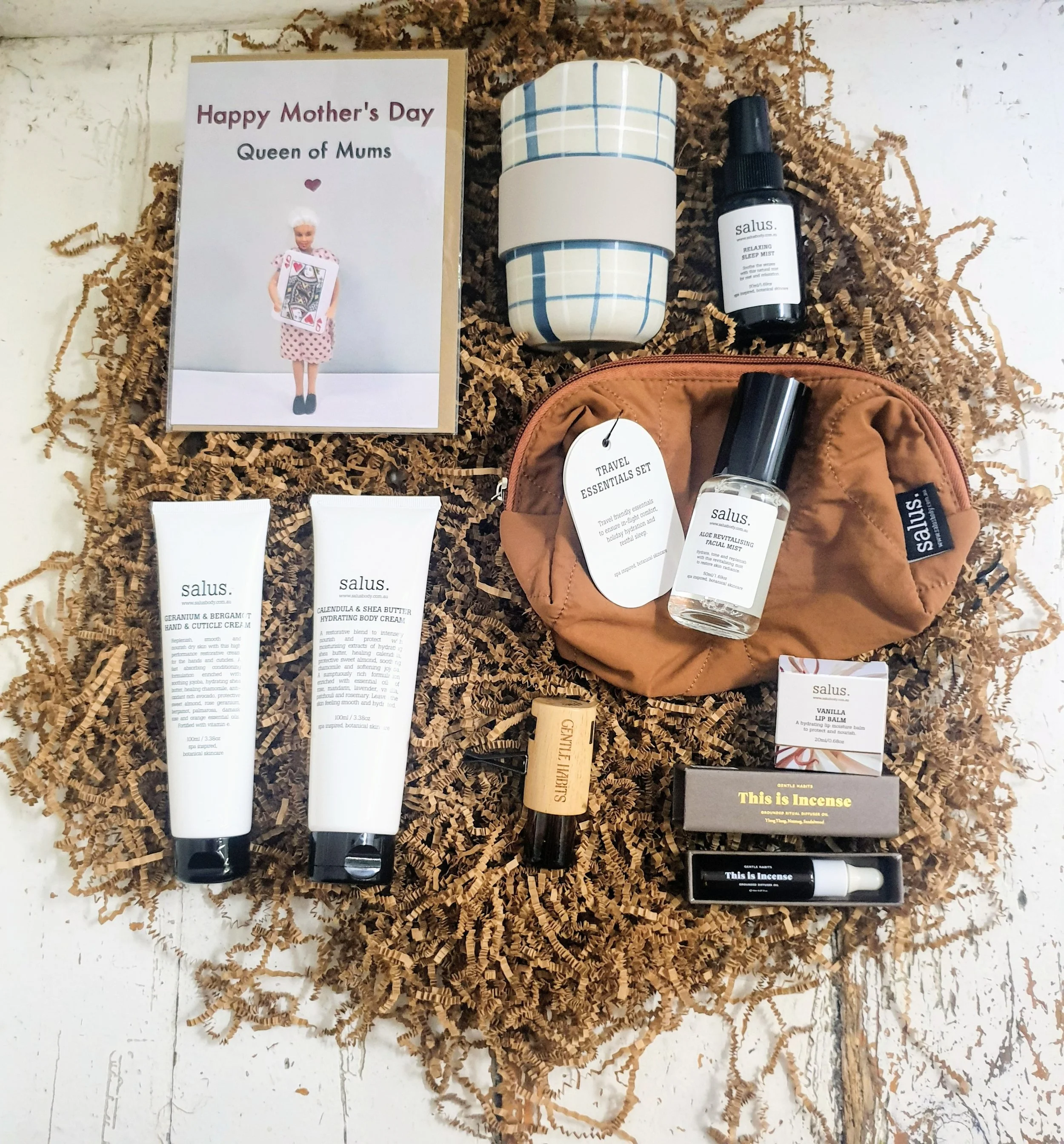 'Wanderlust Mum' Gift Box