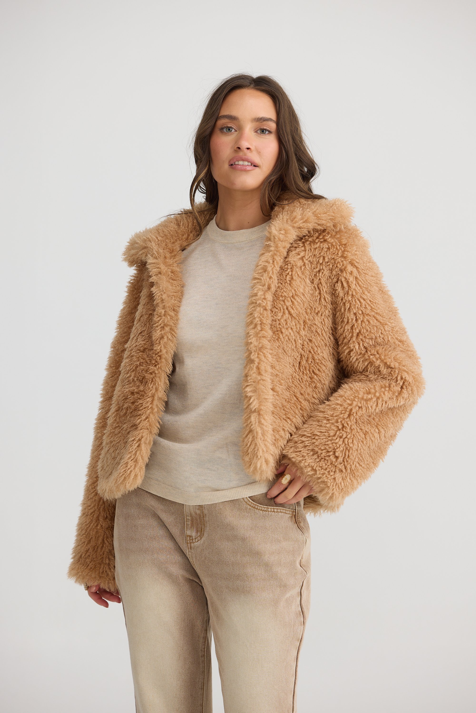 TA25128-1_Stuart Jacket_Biscuit_1.jpg