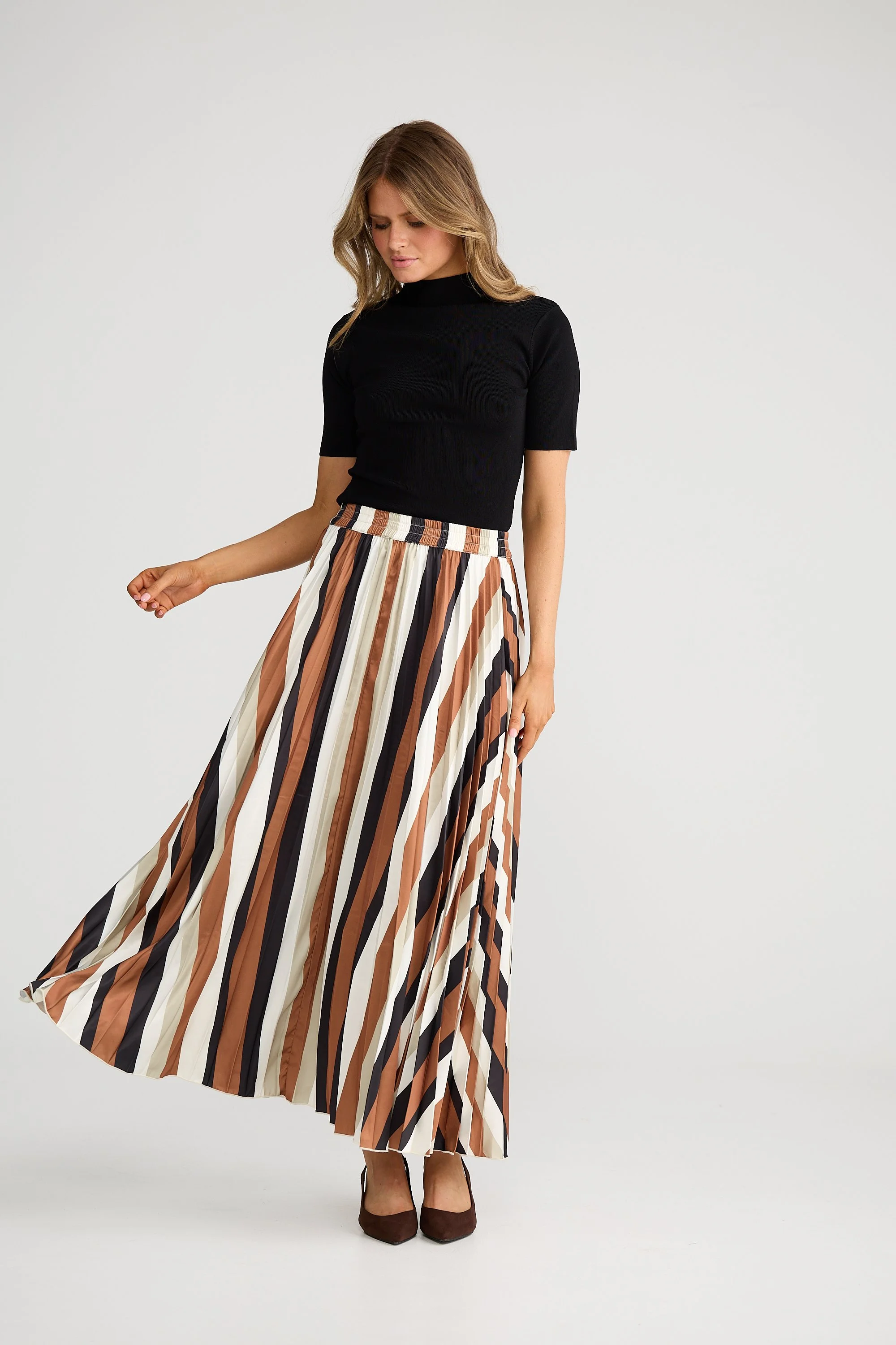BT26127-2_Alias Pleated Skirt_Oakley Stripe_2.jpg