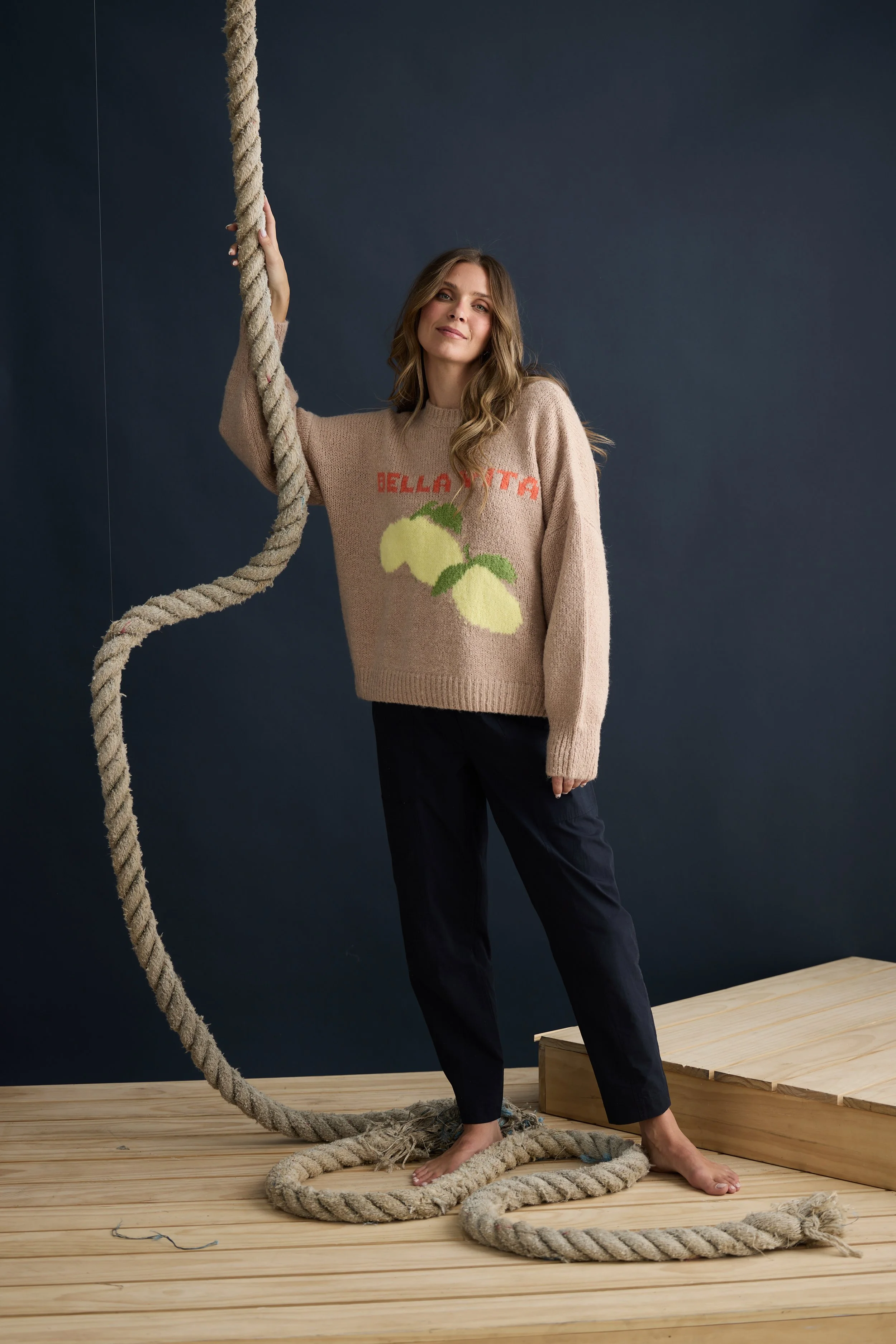 HC26064-1_Bella Vita Knit_Oatmeal_Campaign_2.jpg