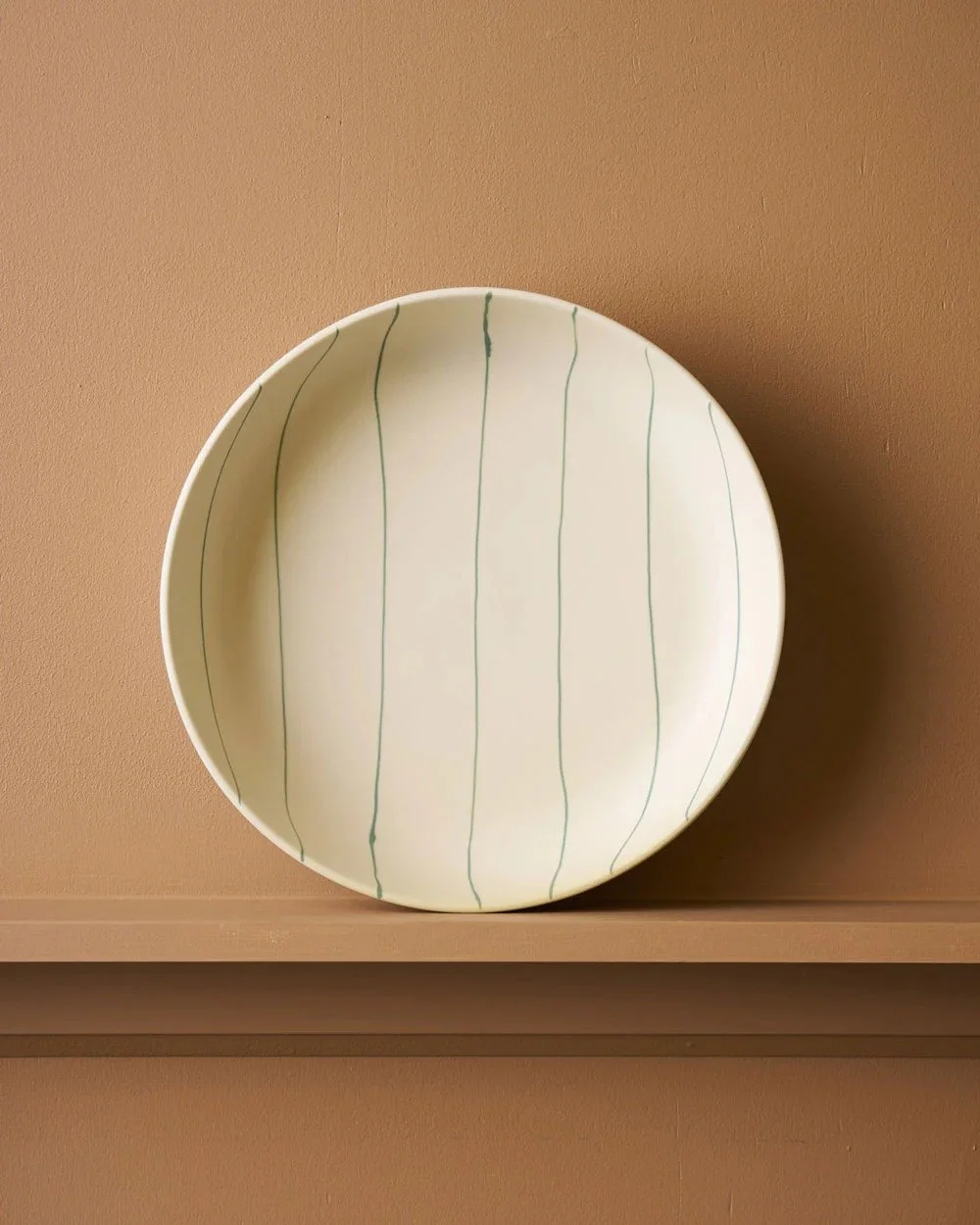 Salad-Bowl_Cream-stripe_01_5000x-converted-from-webp.jpeg