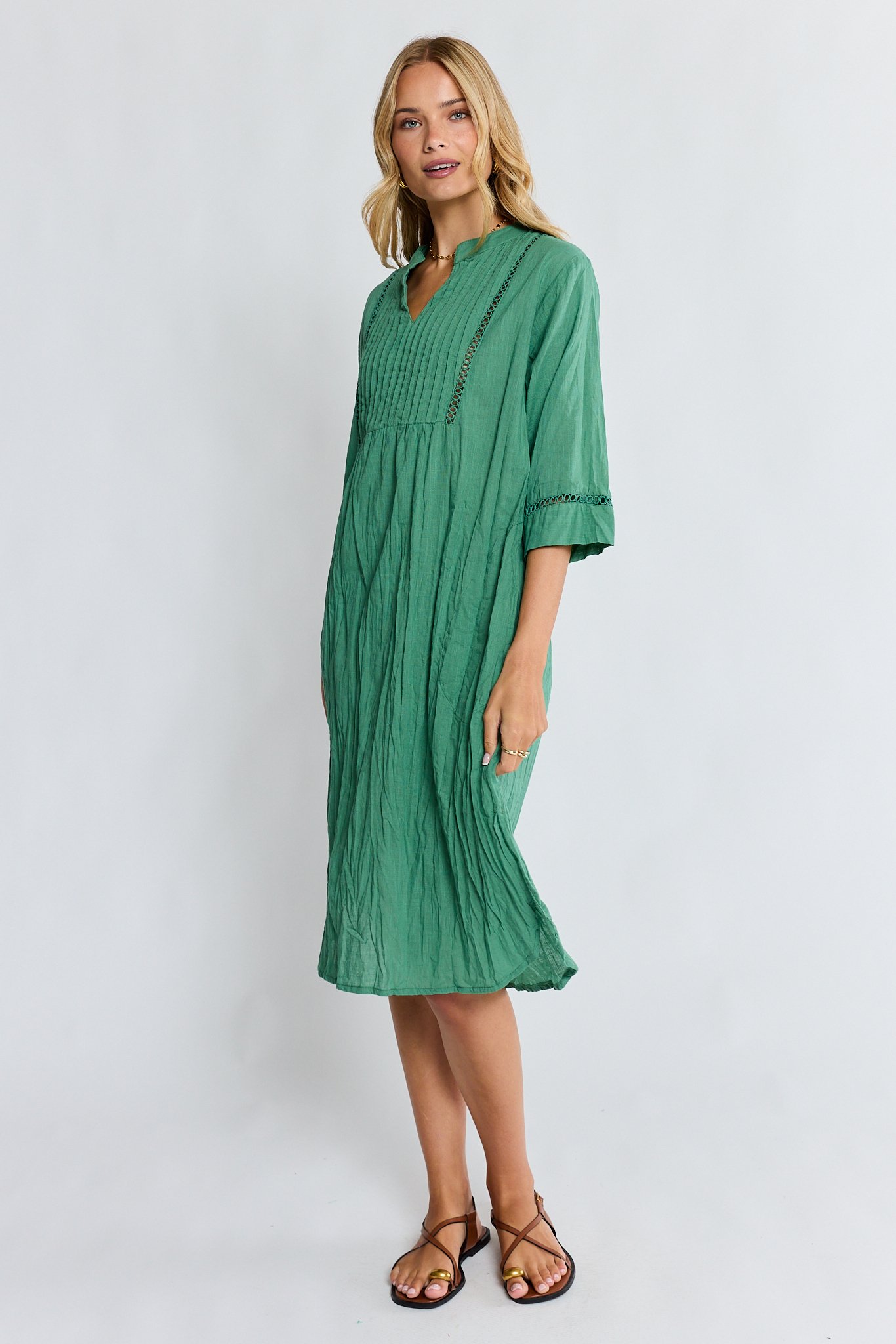 lulalife-laverne-kaftan-gumleaf (3).jpg