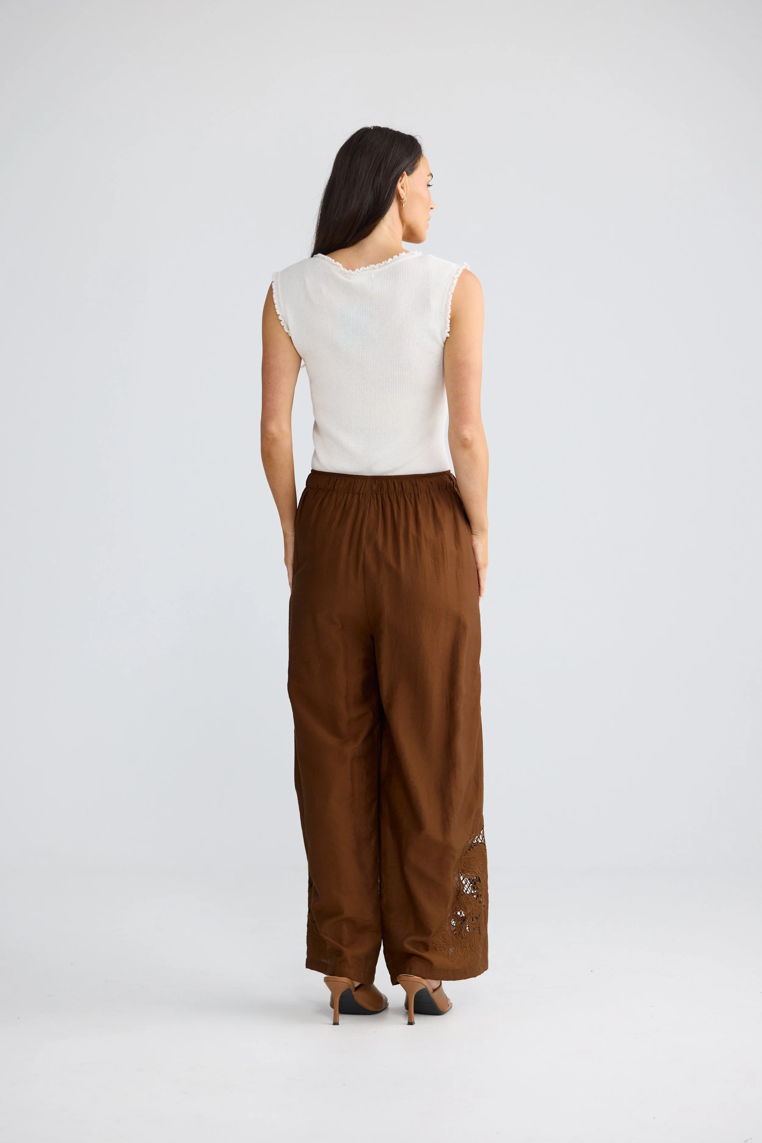 BT26504-2_Astrid Pant_Bronze_7.jpg