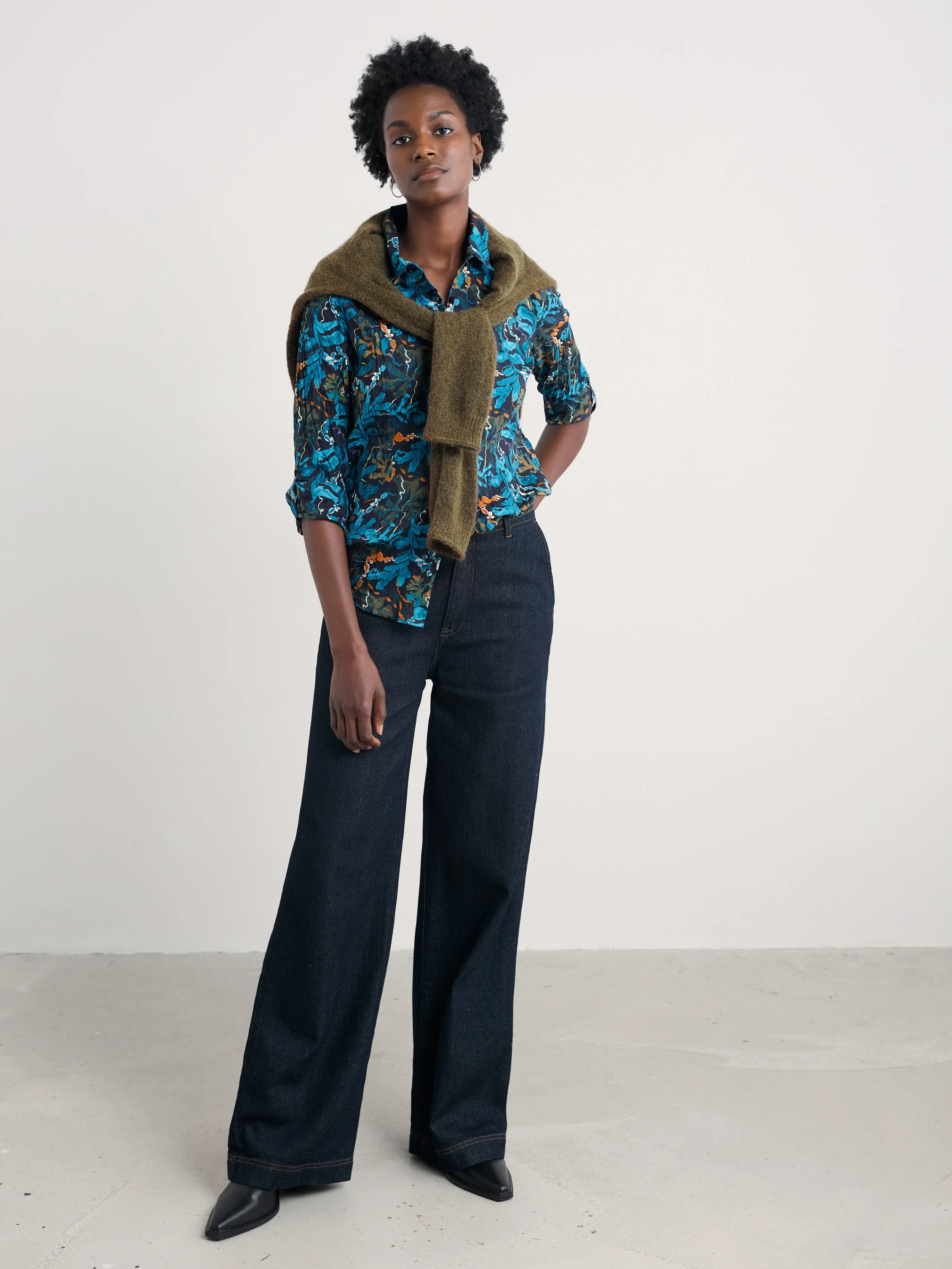 Larissa Shirt - Floating Fronds Maritime - 140.jpg