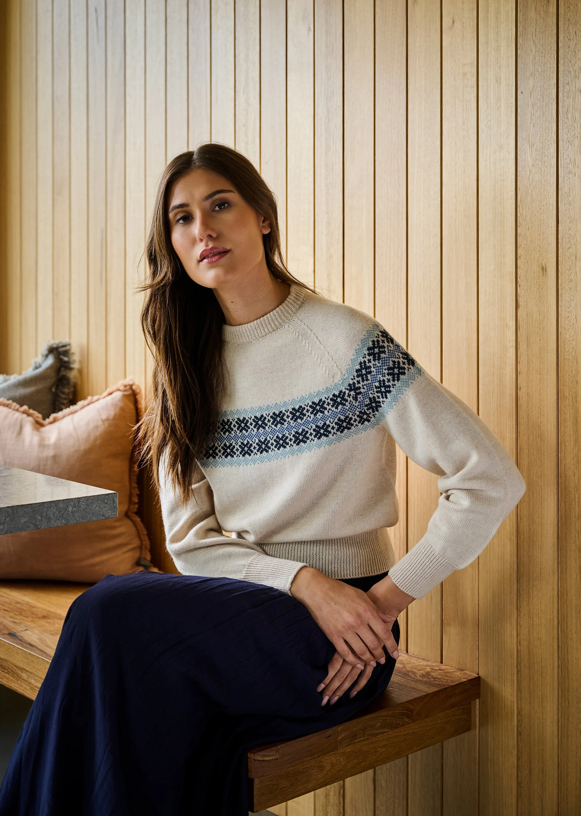 heidi_jumper_antique_lifestyle.jpg