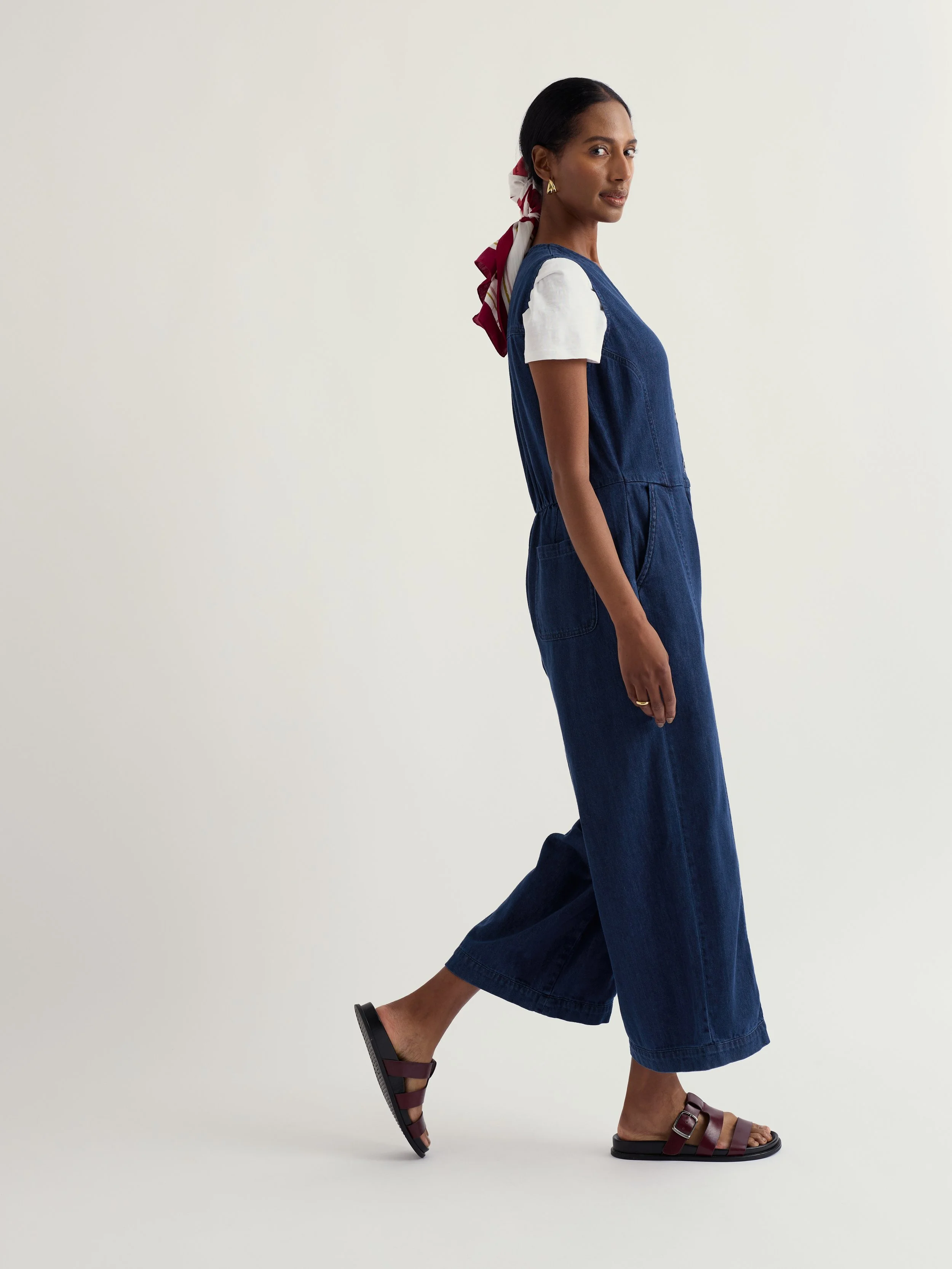 Braya Jumpsuit - Mid Wash - 5.jpg
