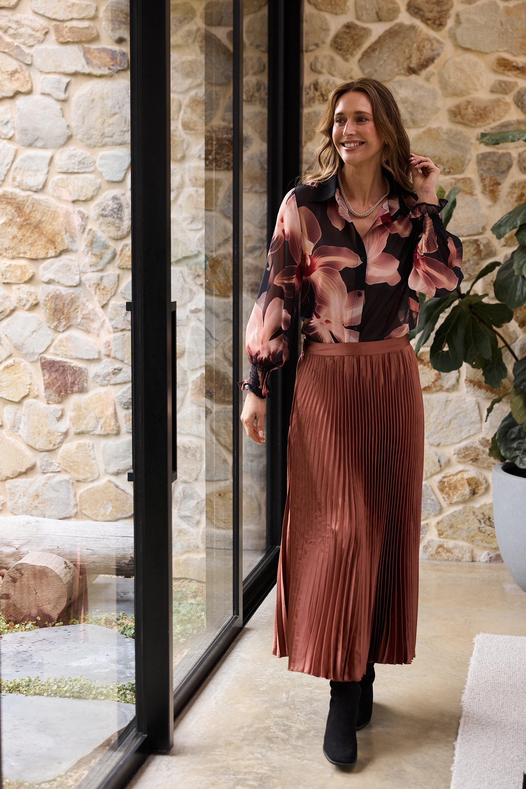 BT25067-1_Identity Skirt_Chestnut_Campaign_1.jpg