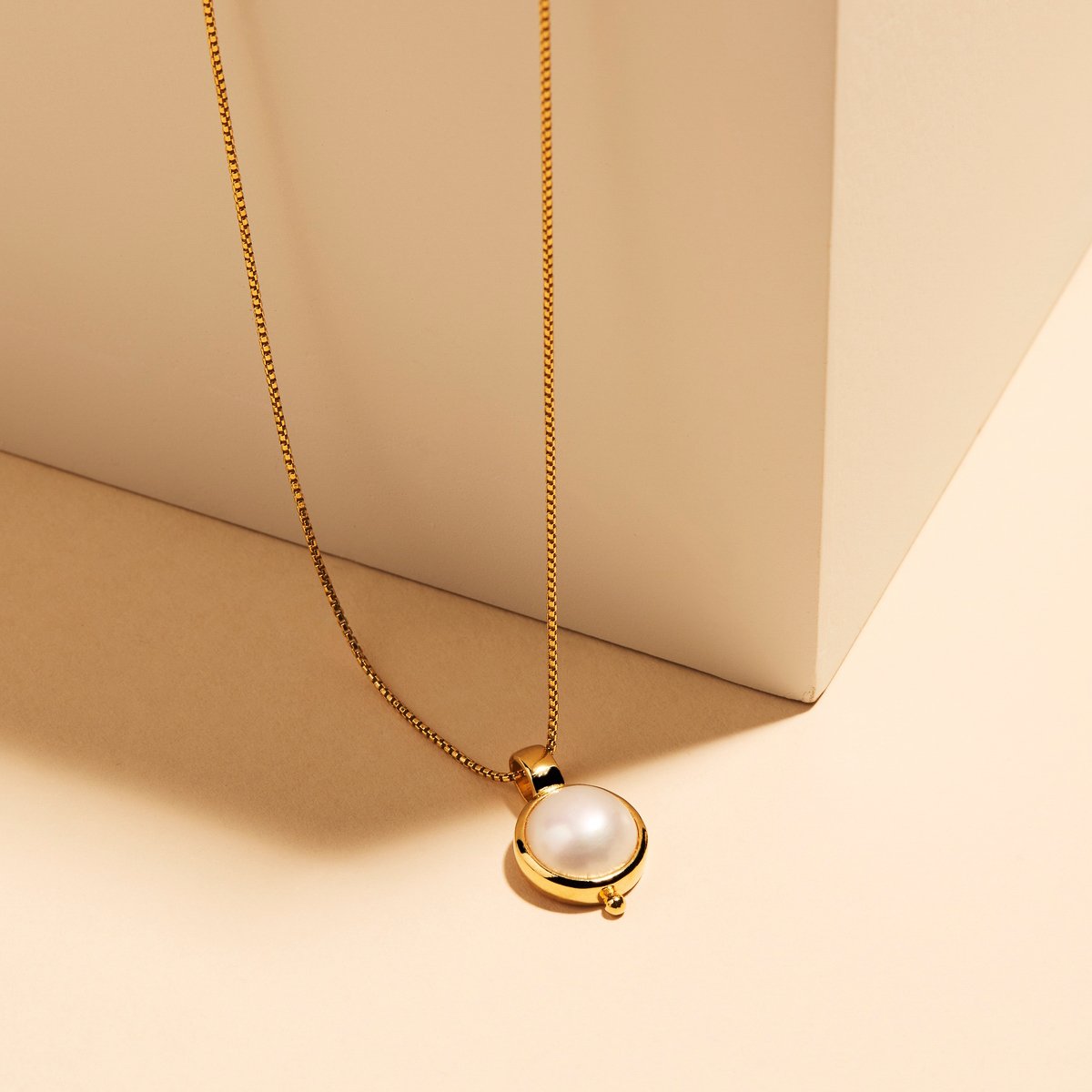 Najo | Garland Pearl Necklace | Gold