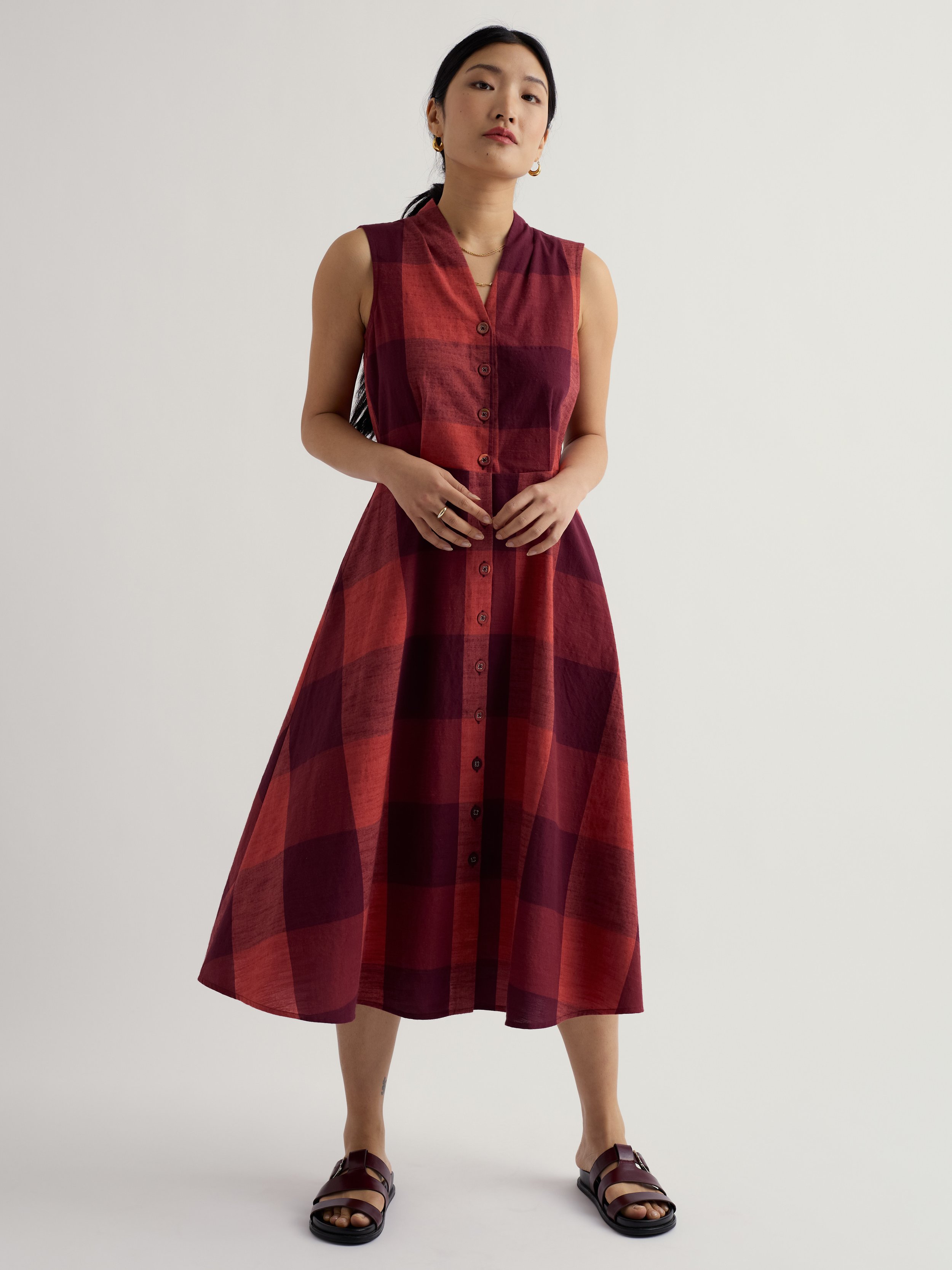 Sleeveless Carved Wood Dress - Lavandin Umber - 2.jpg
