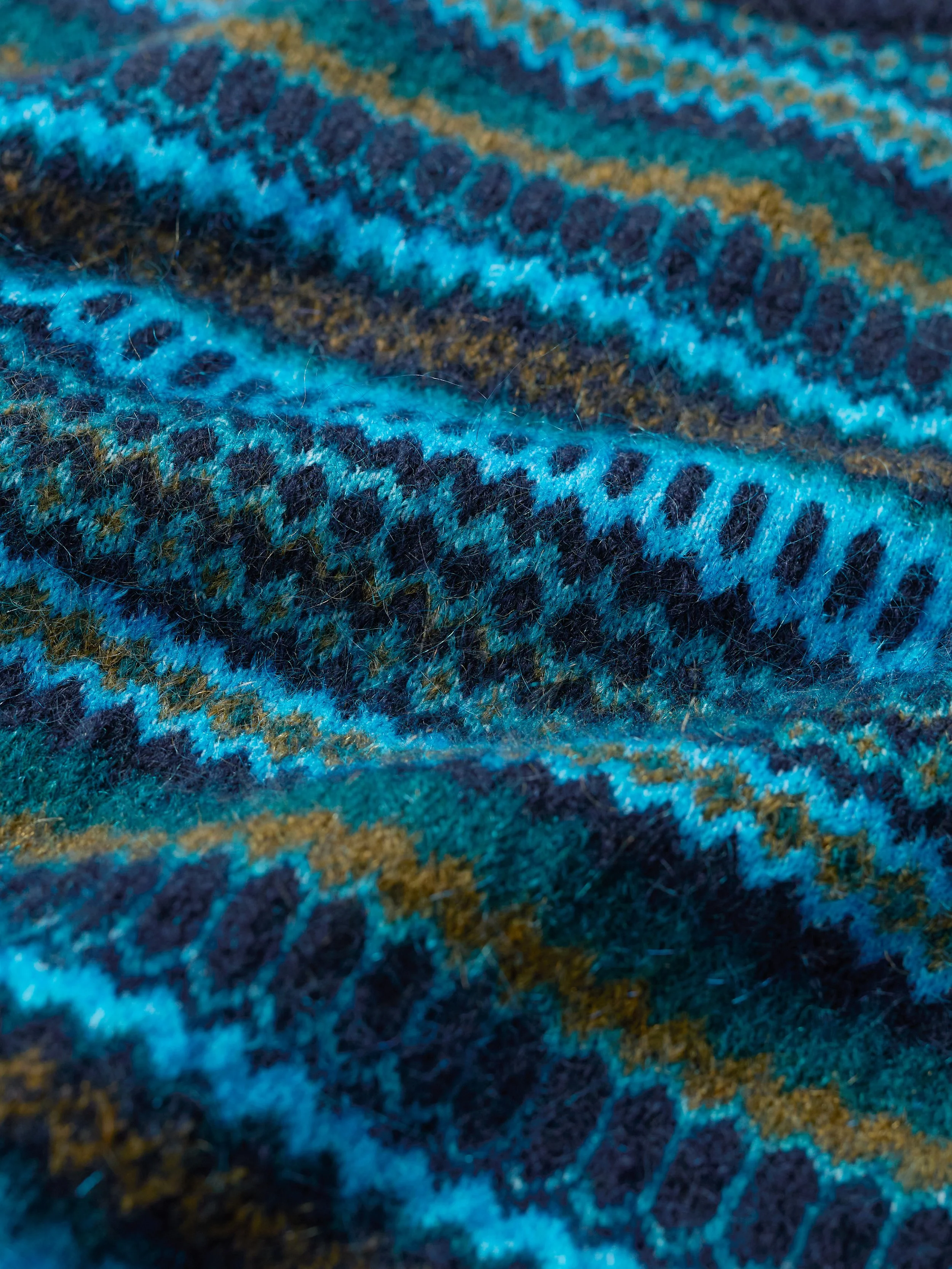 Annik Vest - Modernist Cyan Multi - 9.jpg