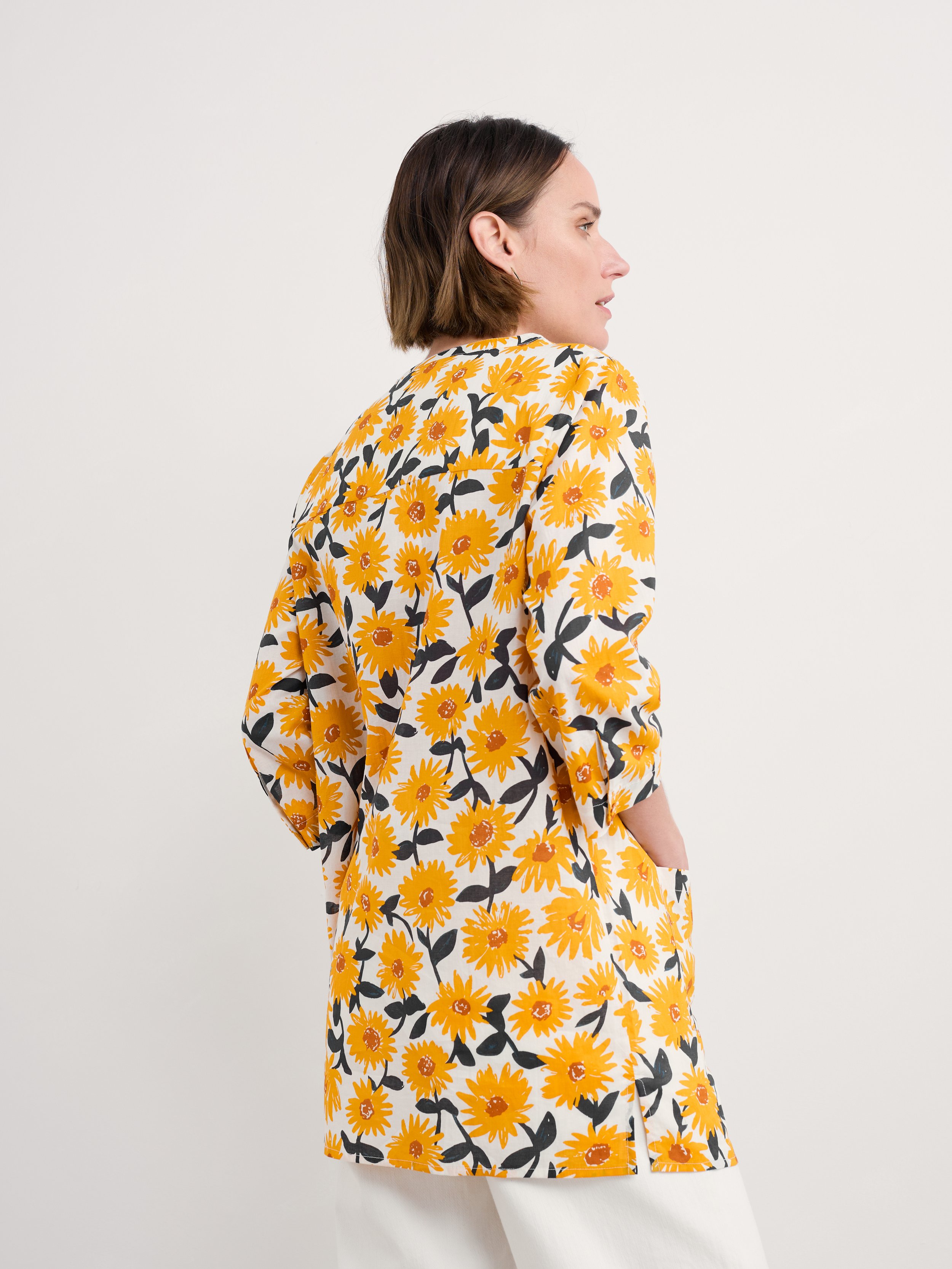 Aventurier Tunic - Arty Daisy Chalk - 2.jpg