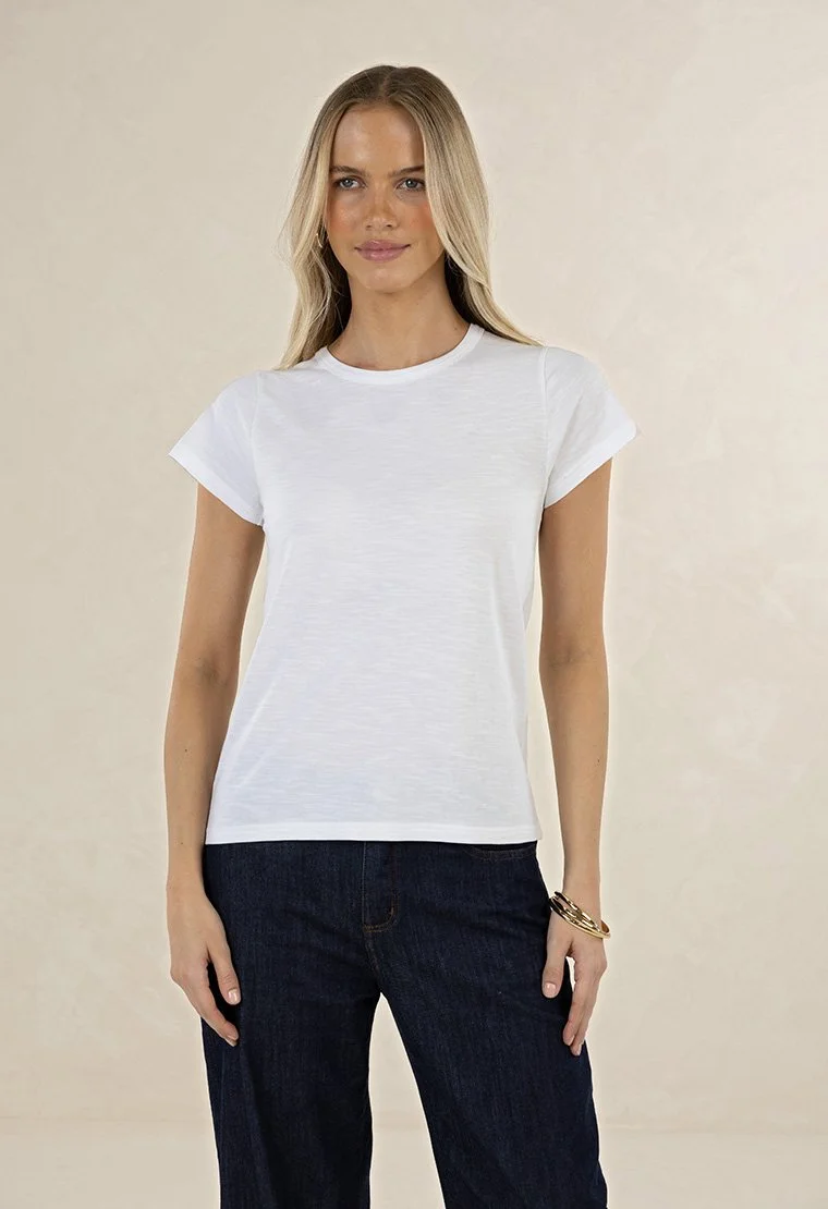 HS26300_BENE TEE WHITE.jpg
