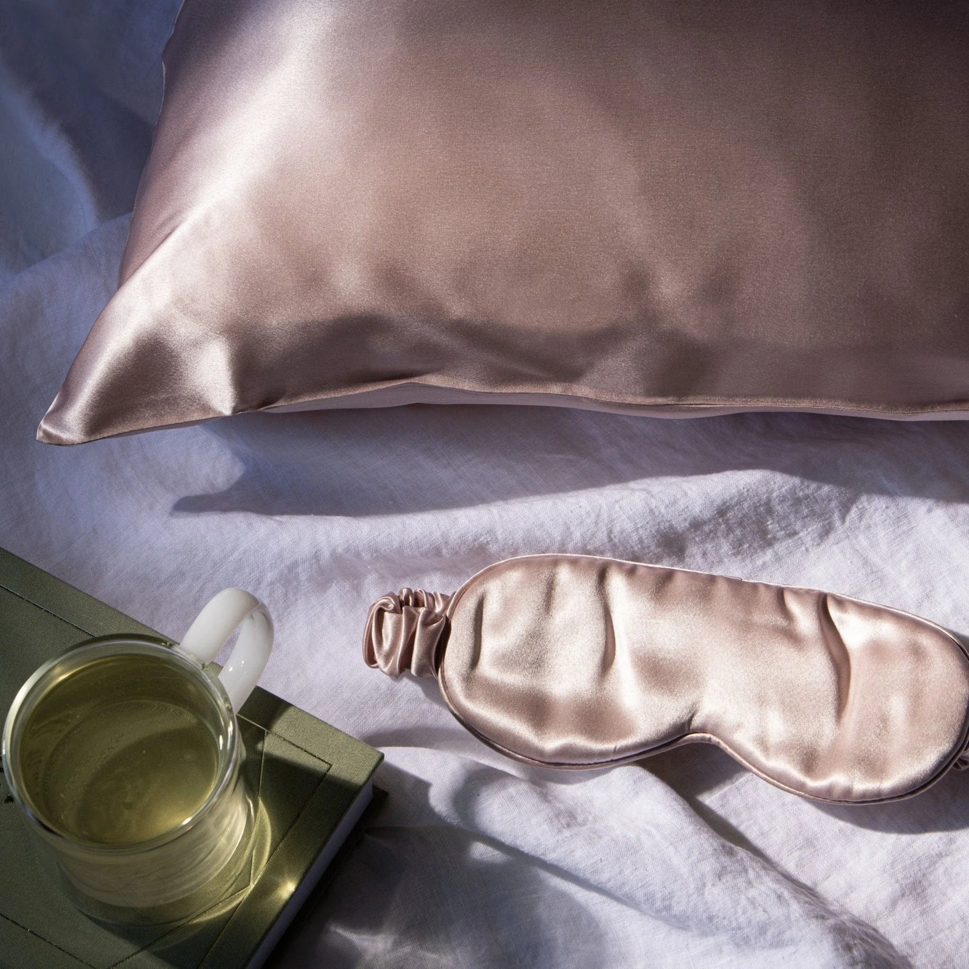 alta-silk-spa-eye-mask-shell-pink-ao090002p-silk-spa-eye-mask-shell-pink-altasphere-1172878386.jpg