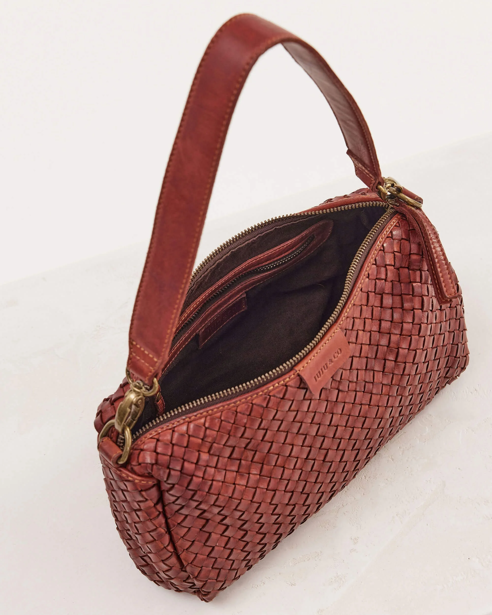 Basque Midi Amber Inside.jpg