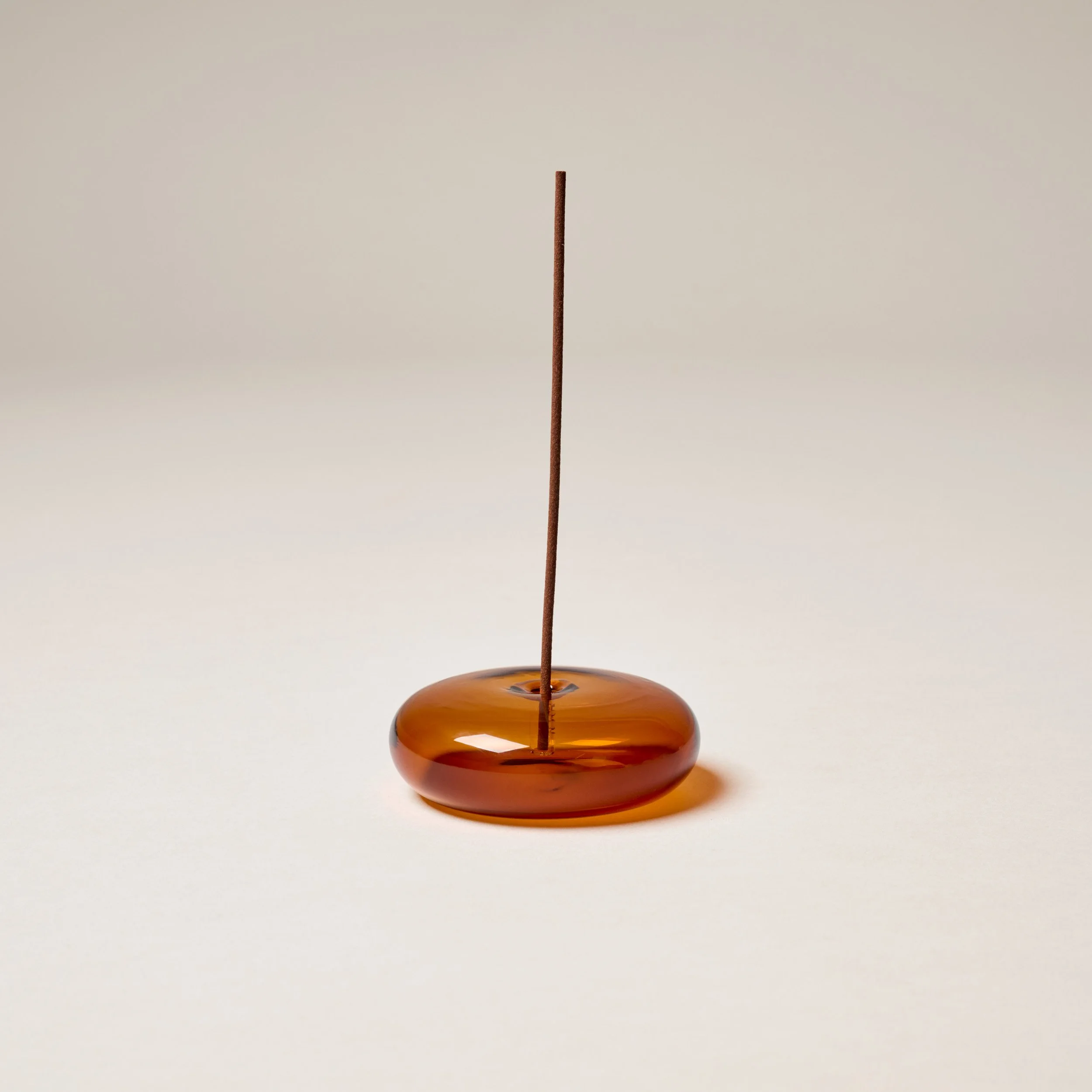Holders_Glass_Amber_Shot1_005.jpg