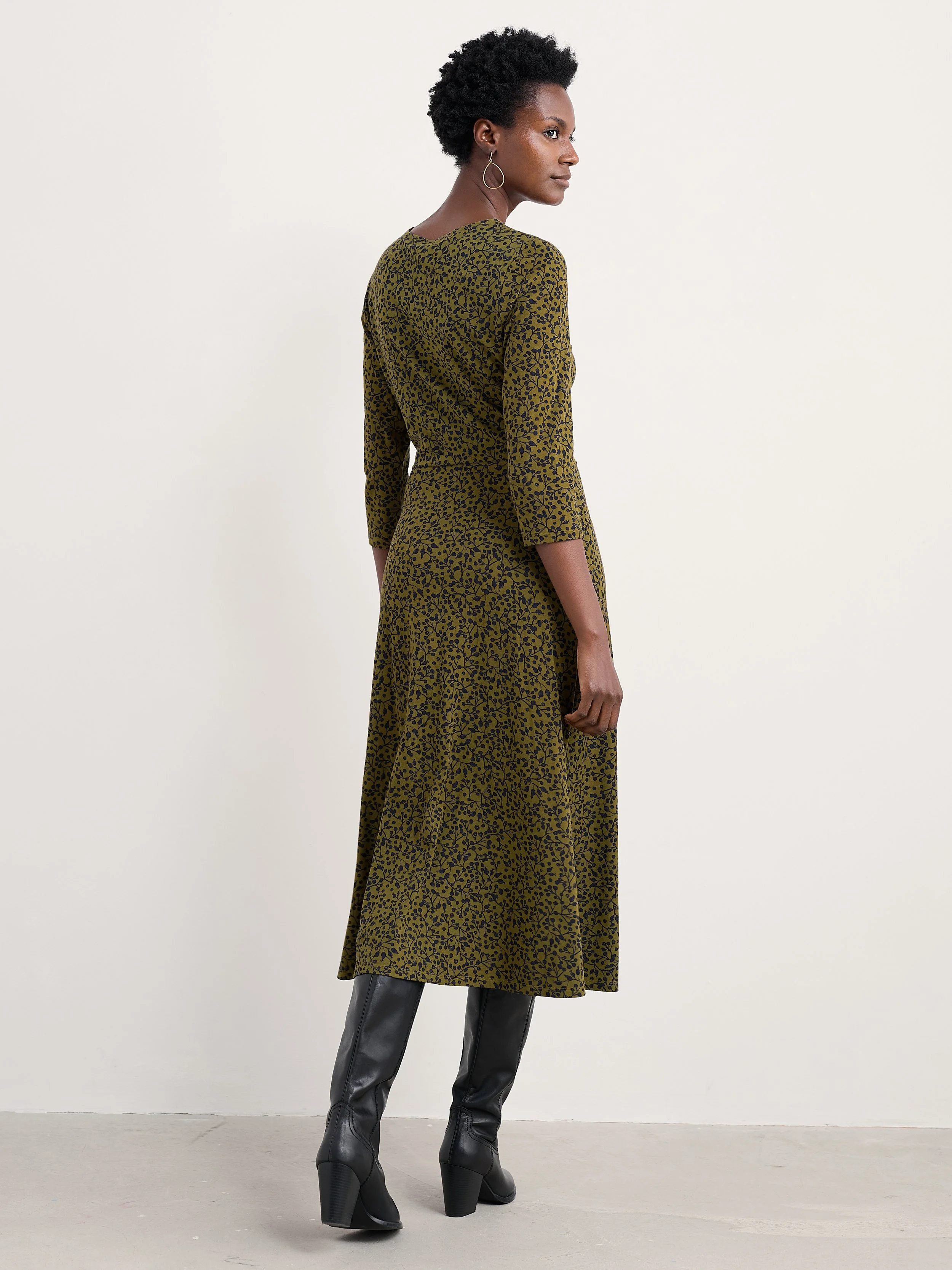 34 Fettling Dress - Berry Branches Bright Olive - 791.jpg