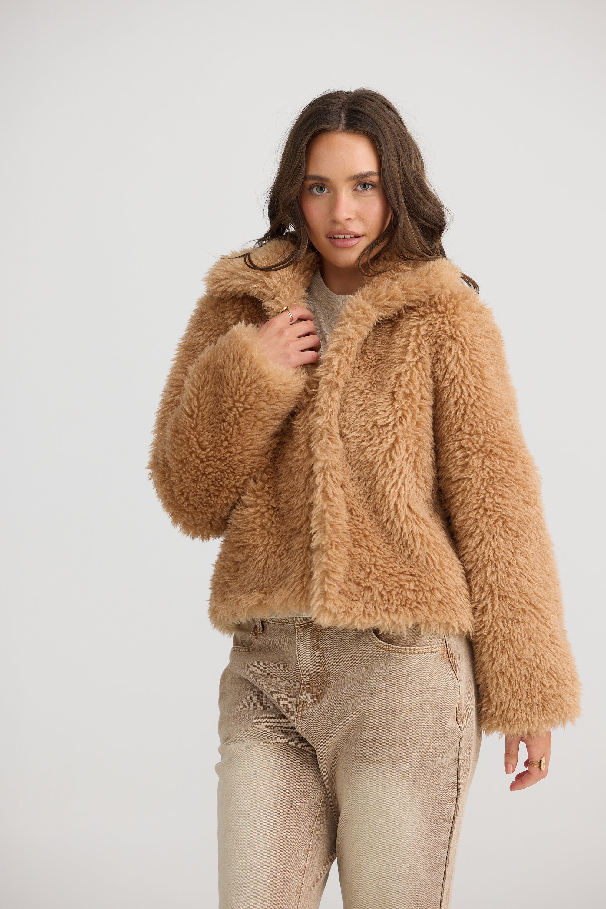 TA25128-1_Stuart Jacket_Biscuit_5.jpg
